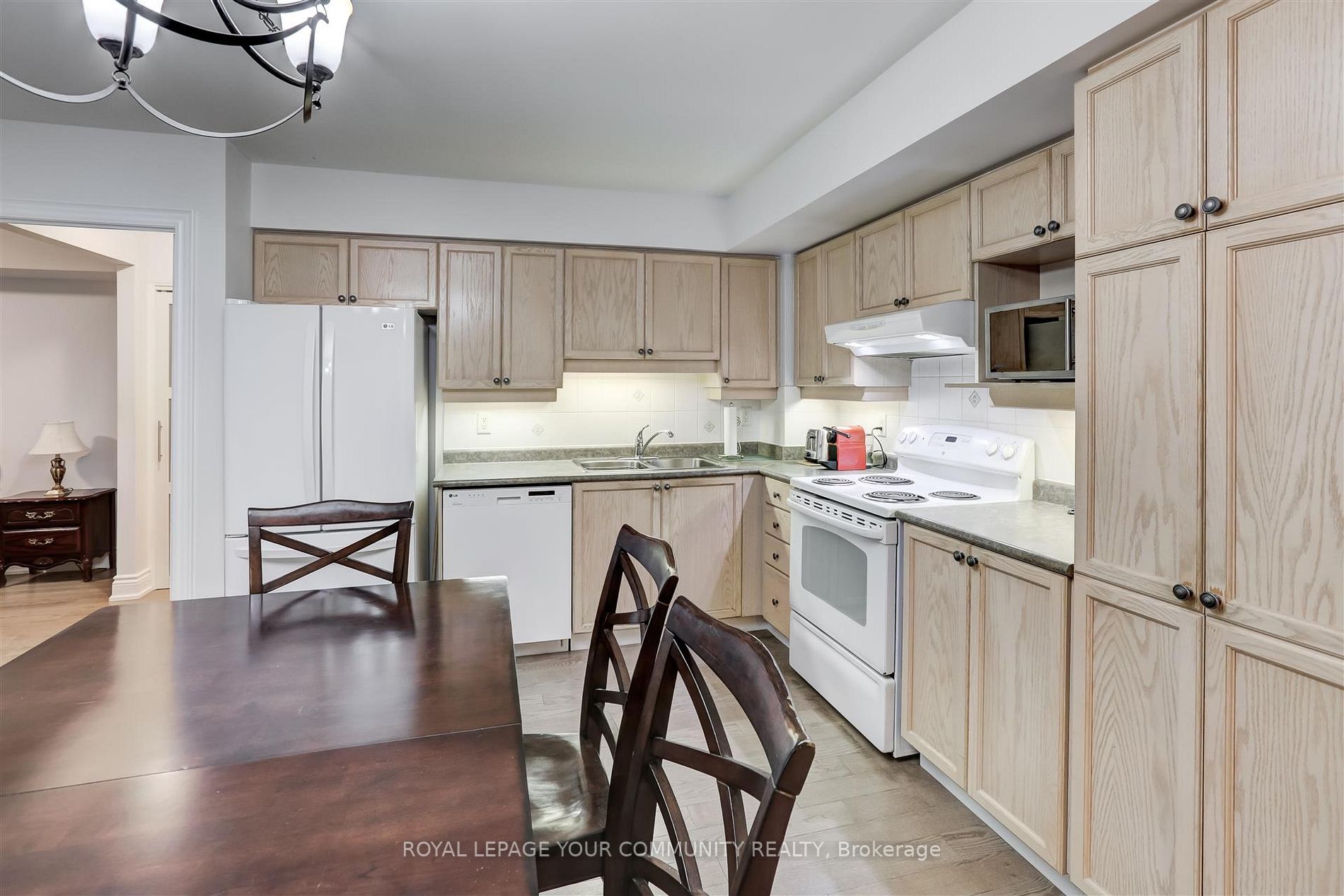 2500 Rutherford Rd, #305
