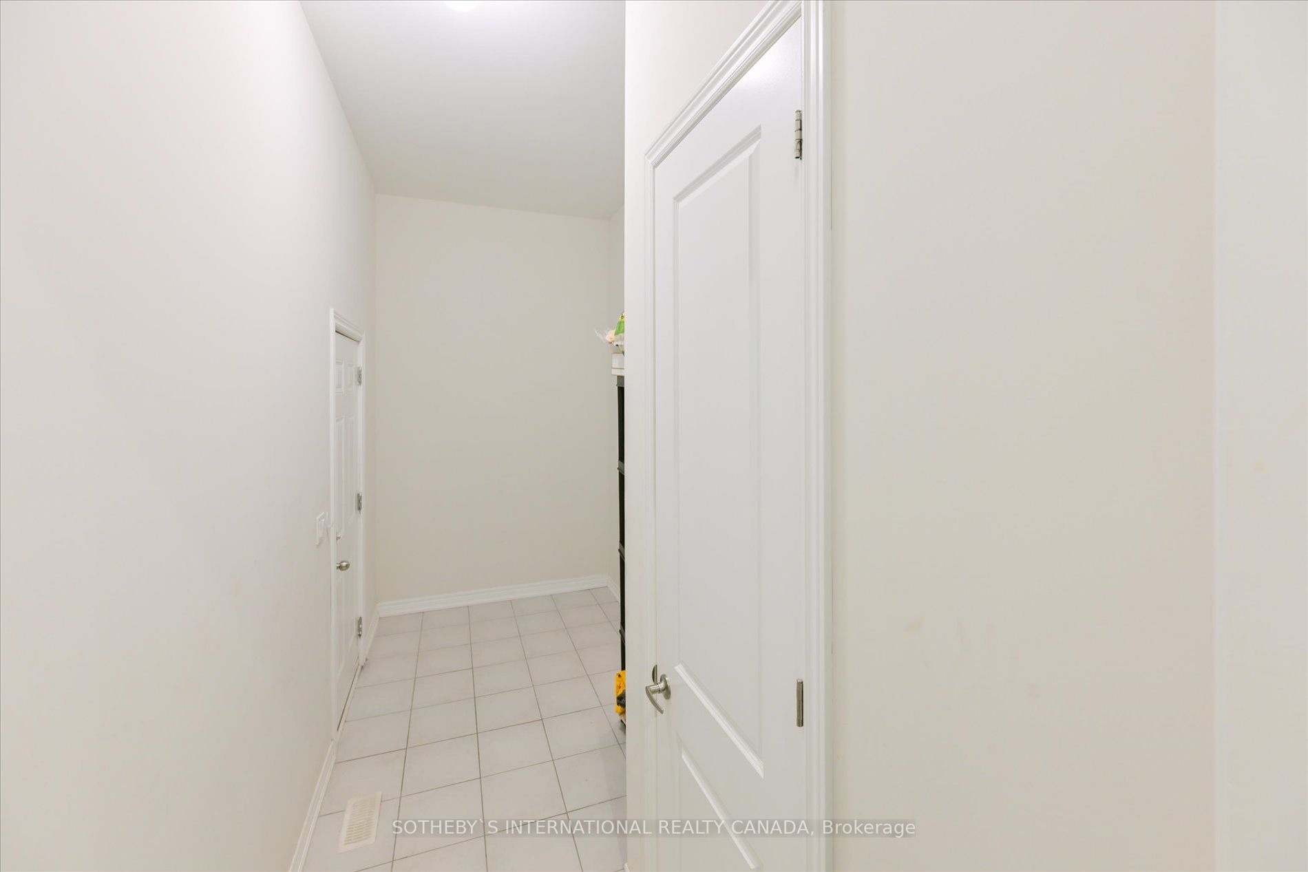37 Manor Hampton St