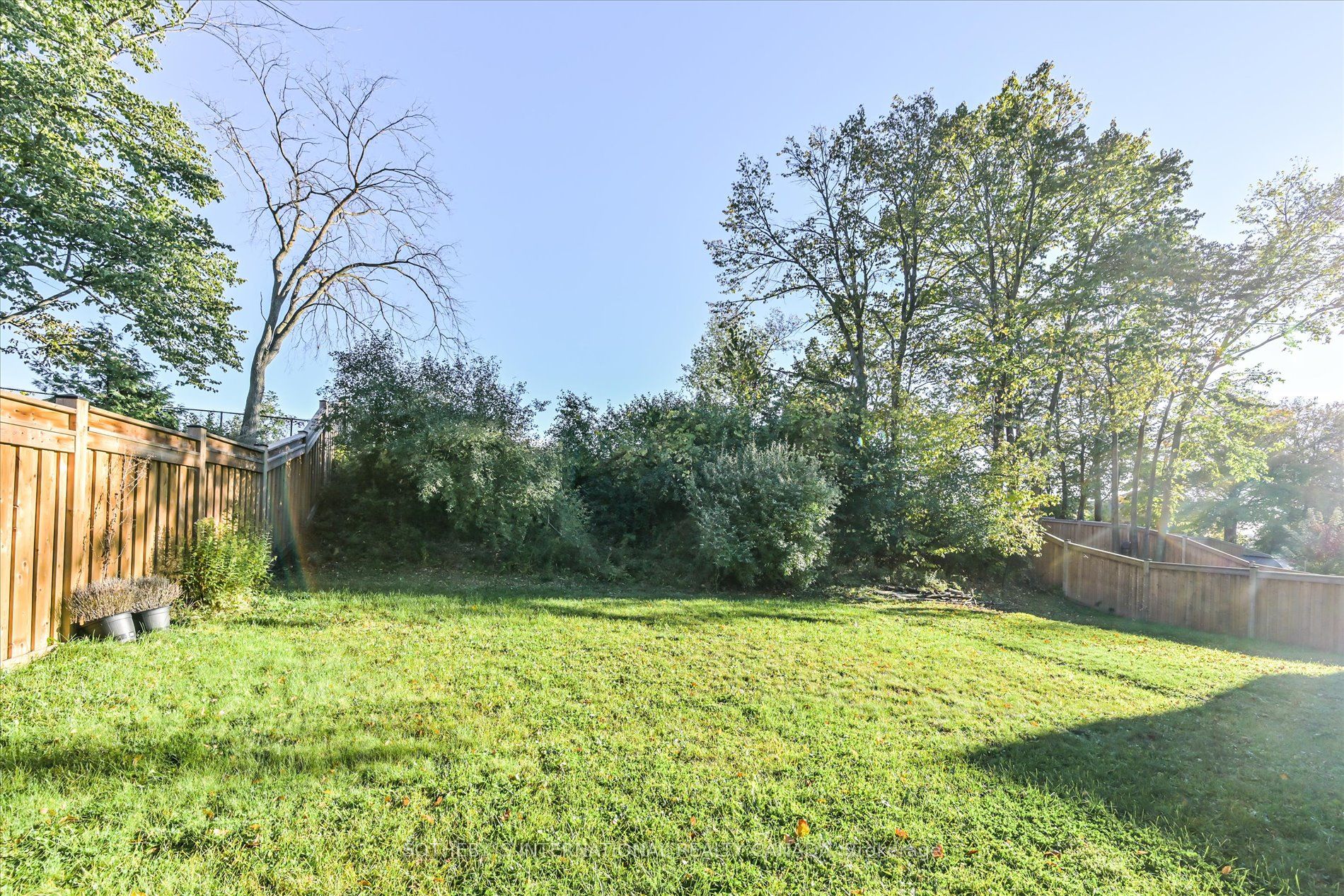 37 Manor Hampton St