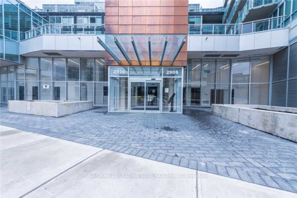 2916 Highway 7 Rd W, Vaughan