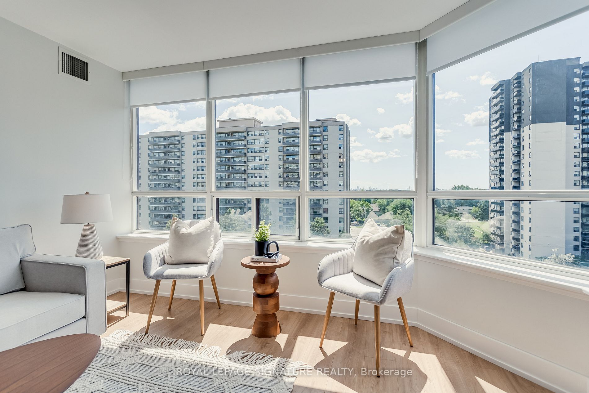 91 Townsgate Drive, #804