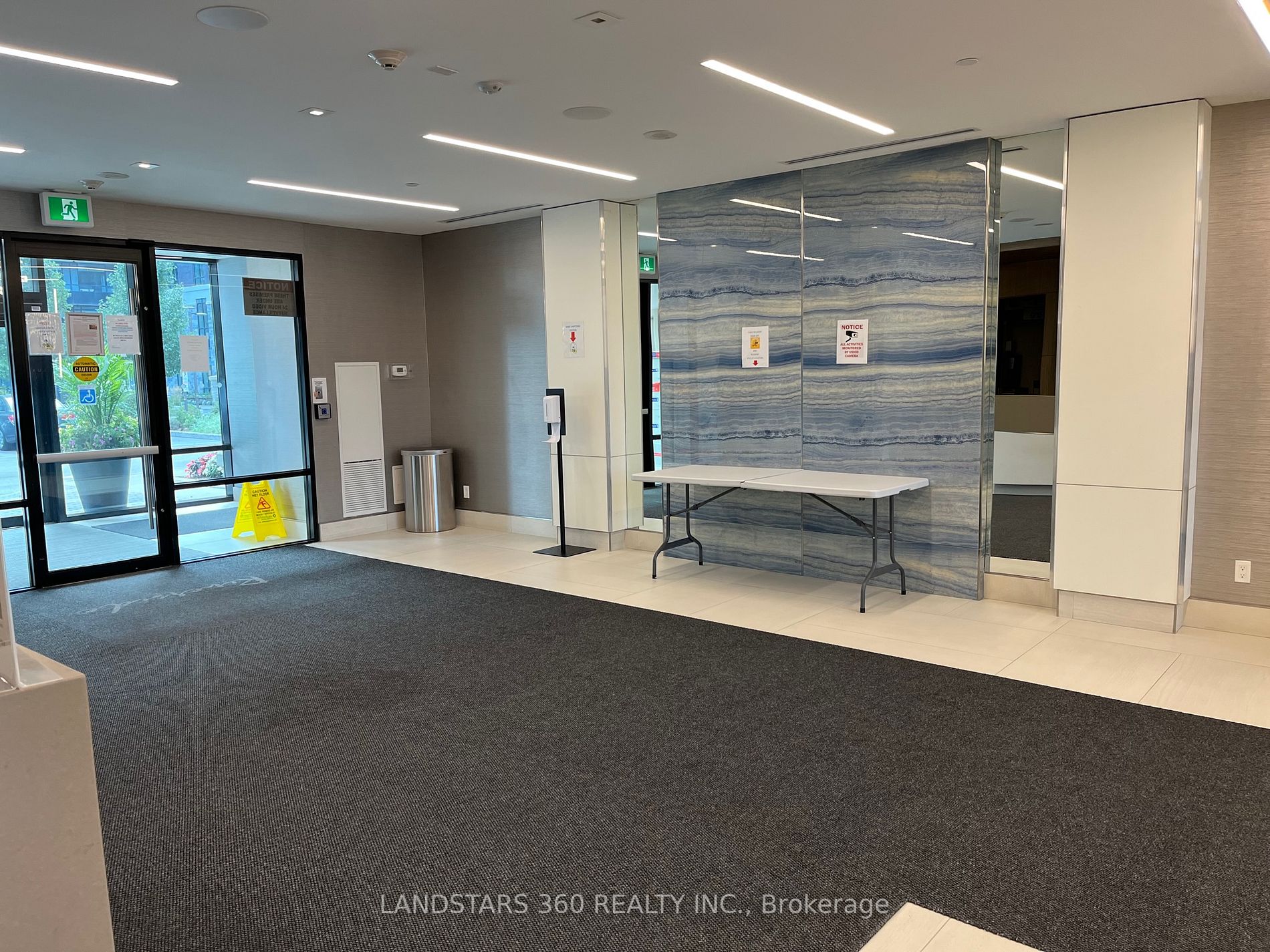 25 Water Walk Dr, #327