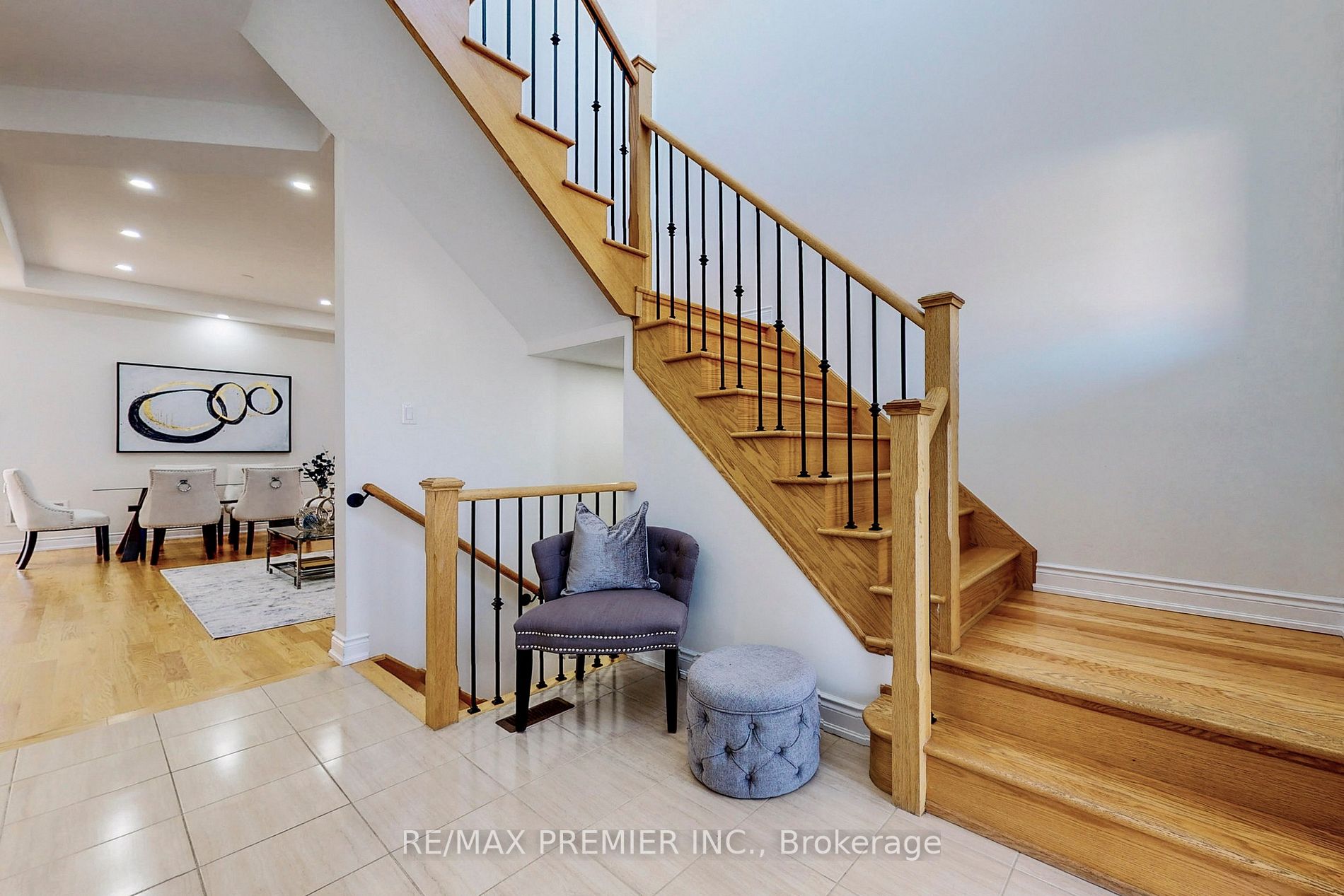 136 Stormont Tr