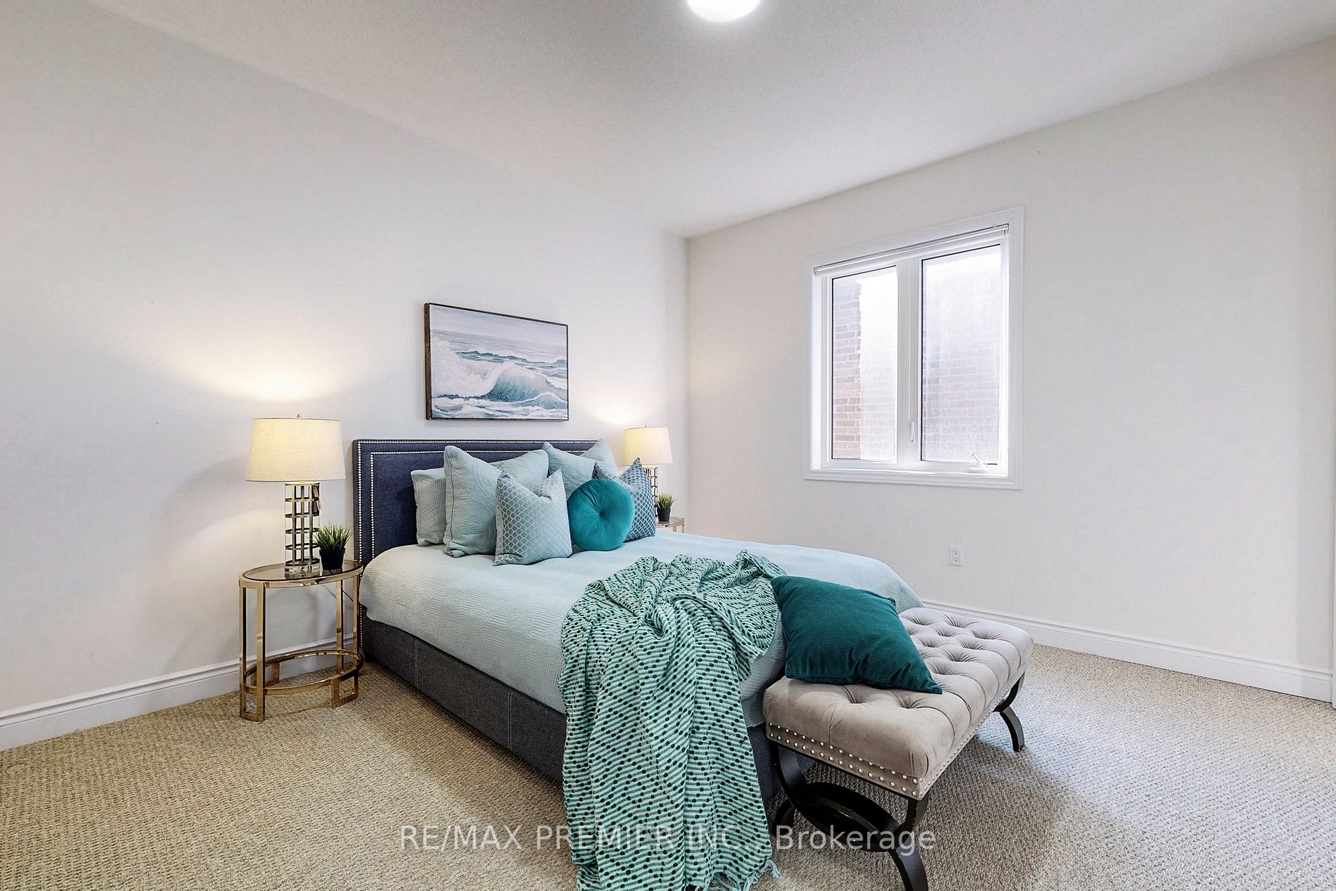 136 Stormont Tr