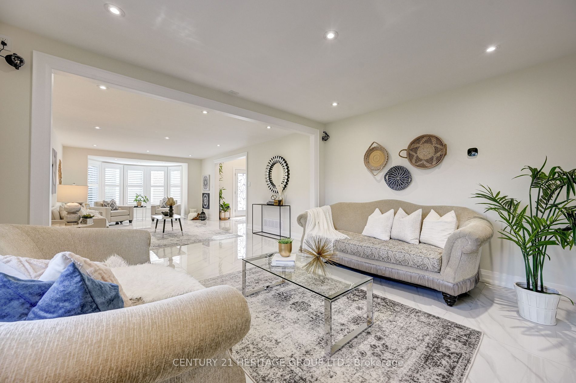568 Elgin Mills Rd W