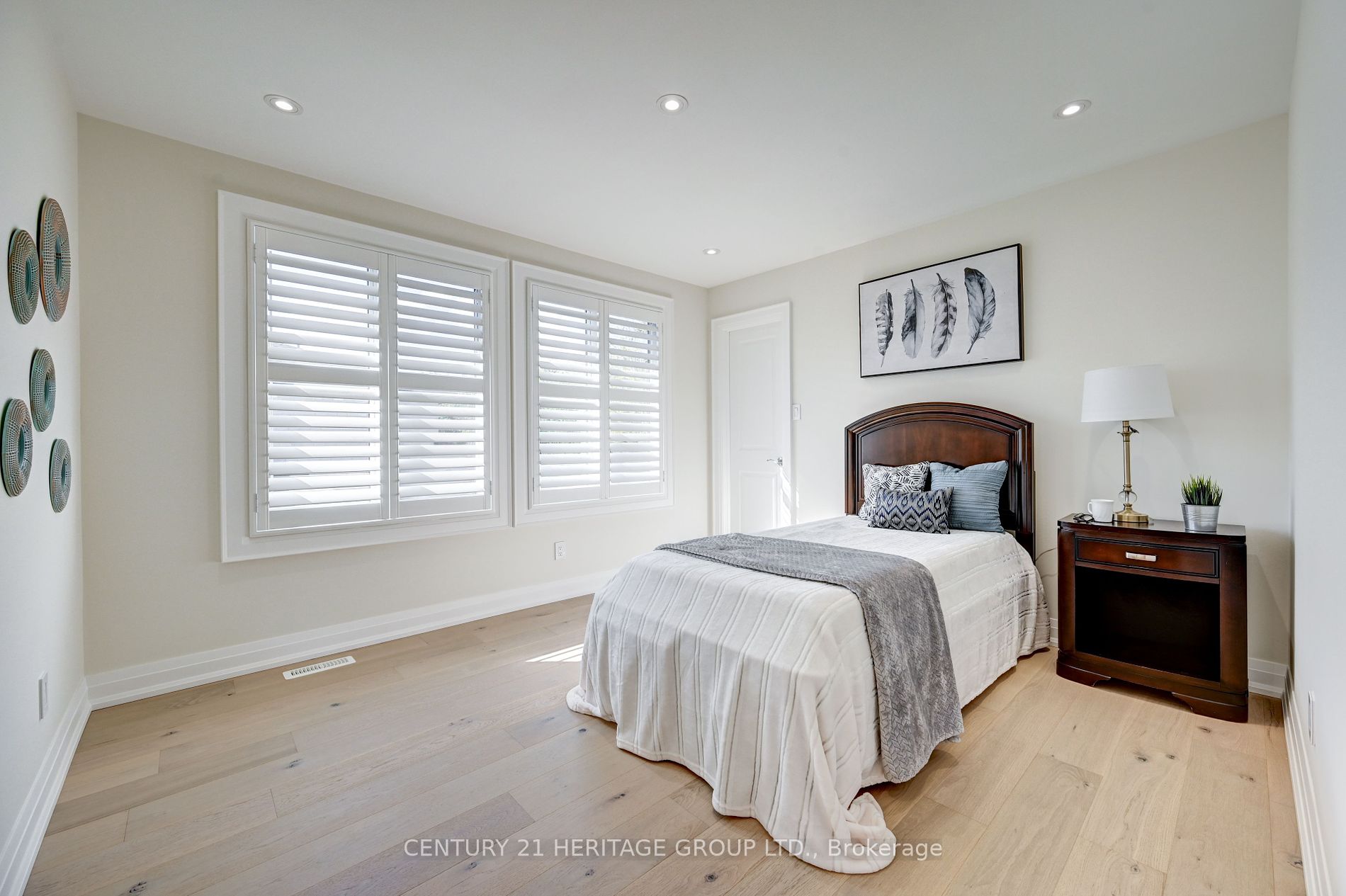 568 Elgin Mills Rd W