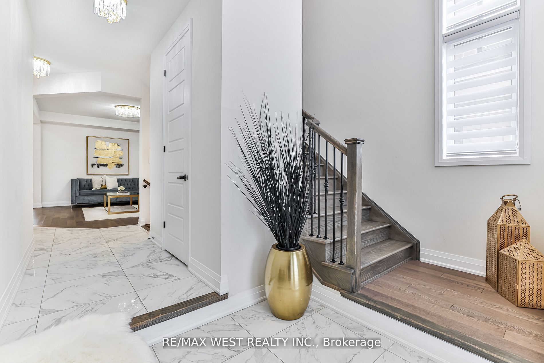 23 Jonkman Blvd
