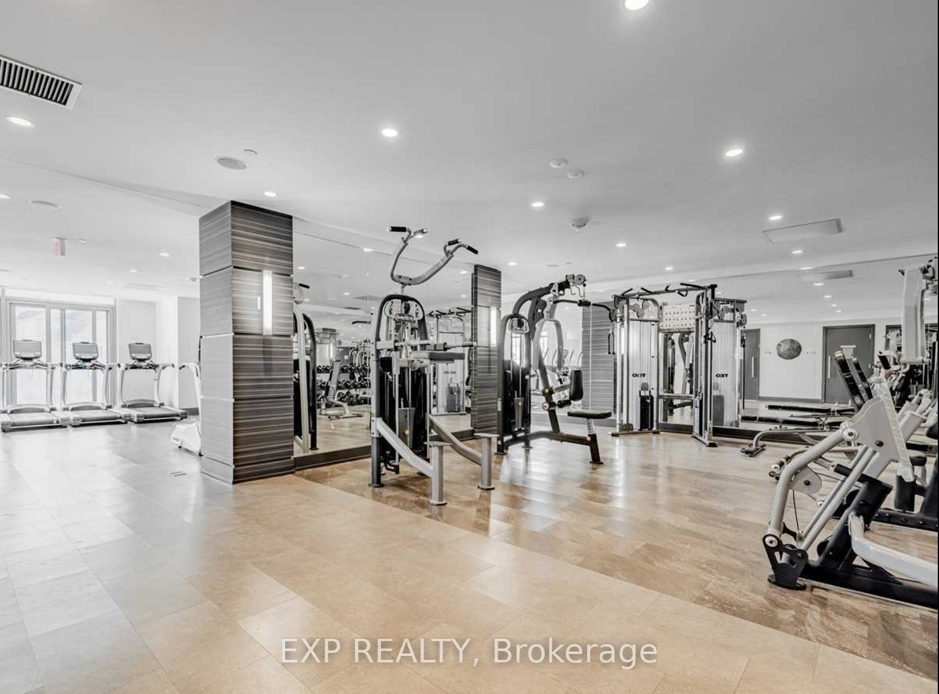 9471 Yonge Street, #213