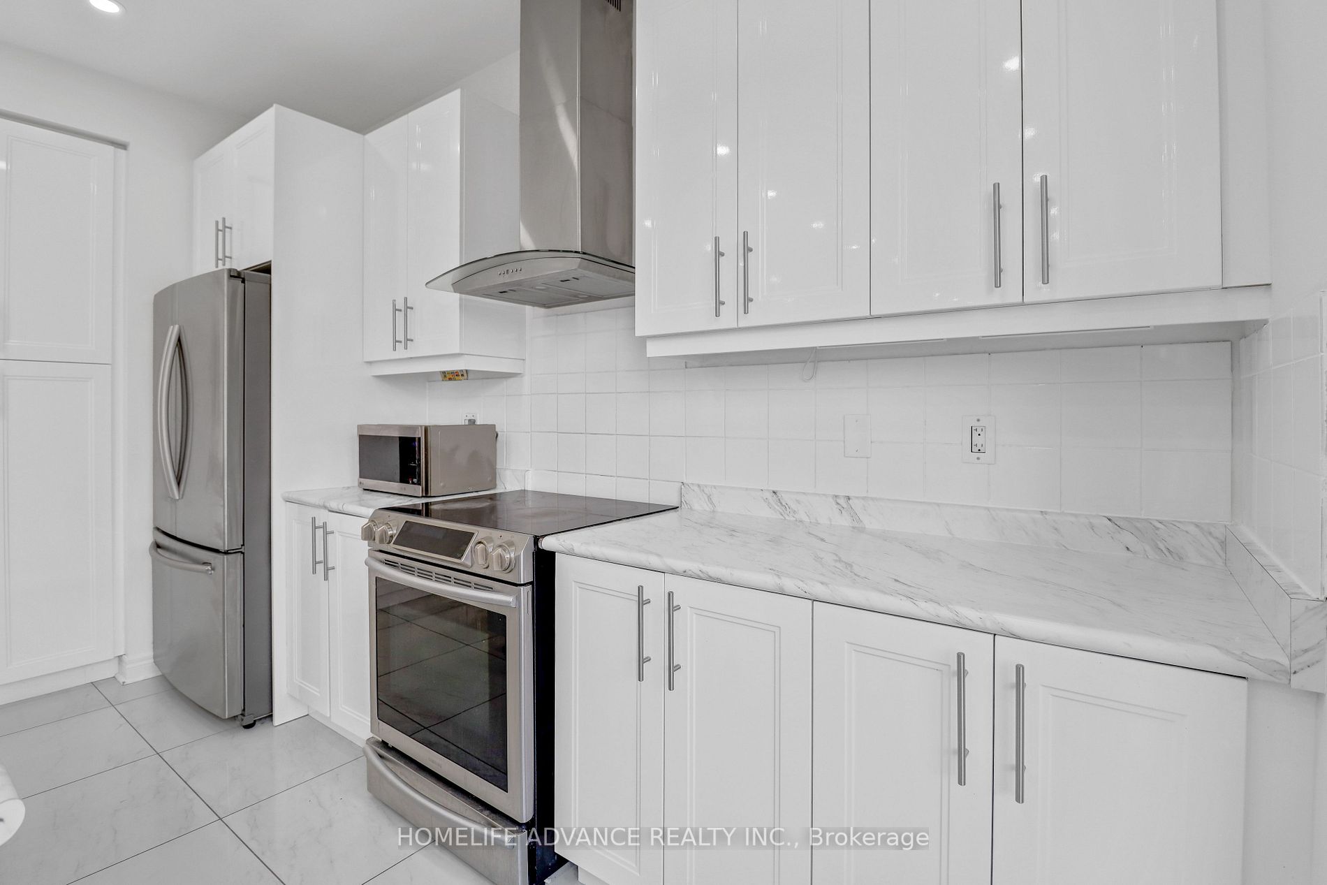 8 Citrine Drive