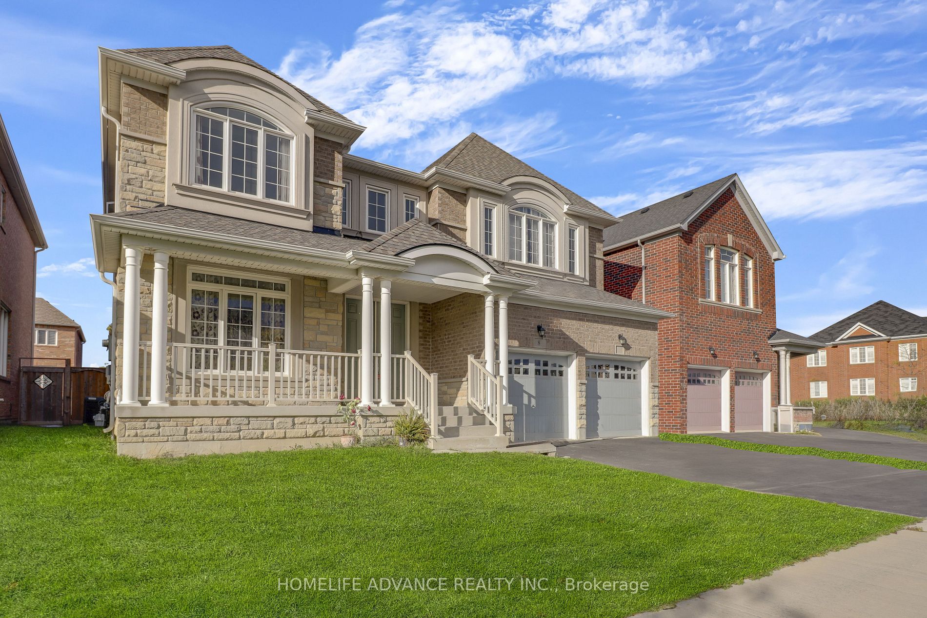 8 Citrine Drive