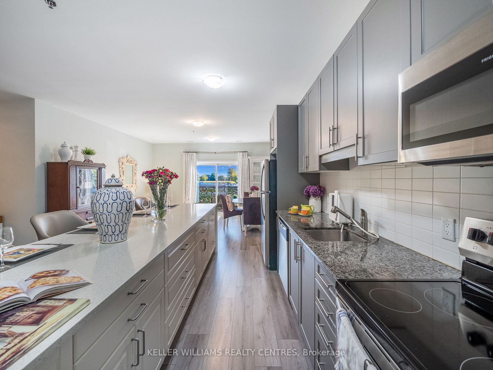 43 Dale Dr, #206