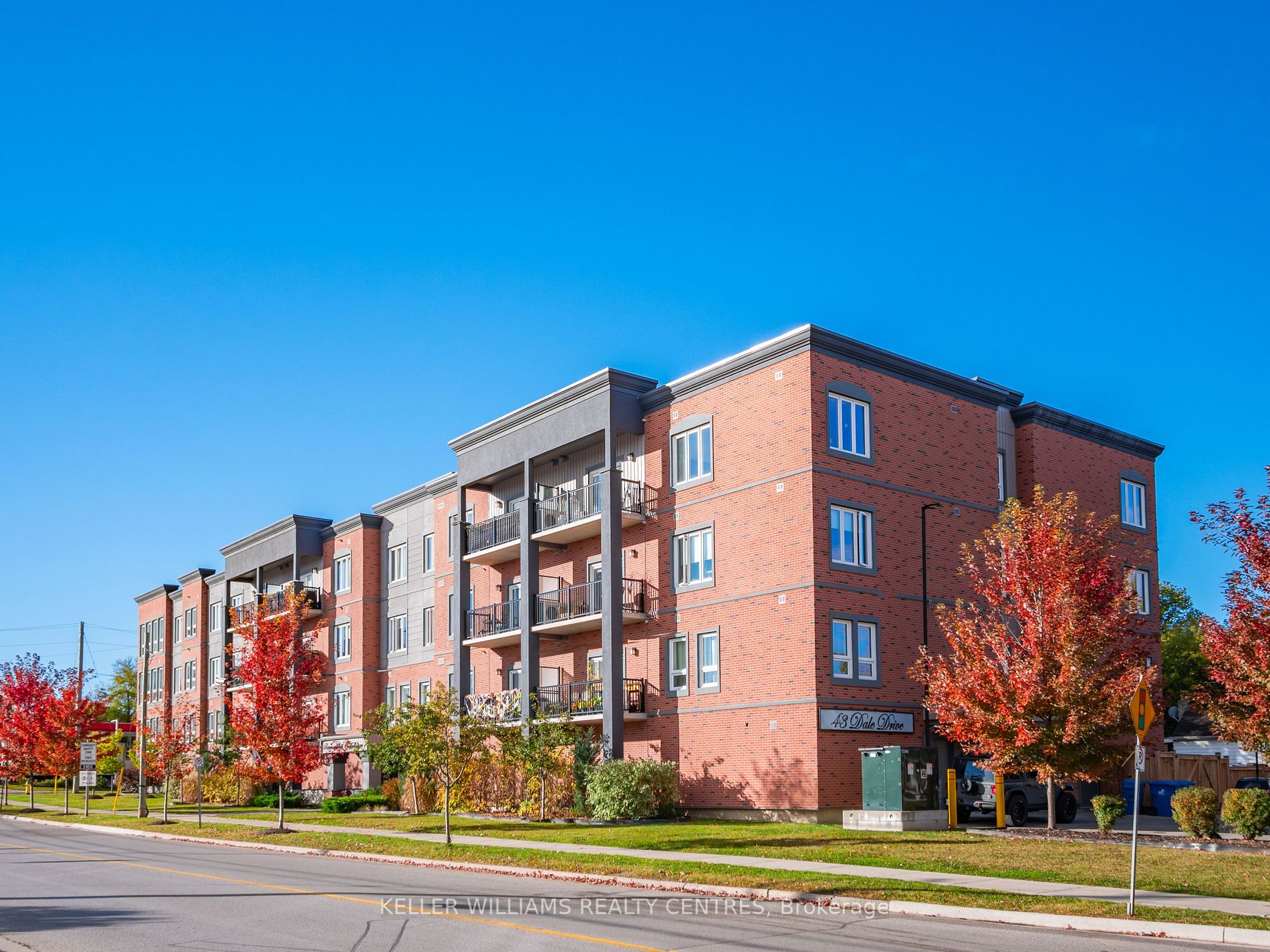 43 Dale Dr, #206
