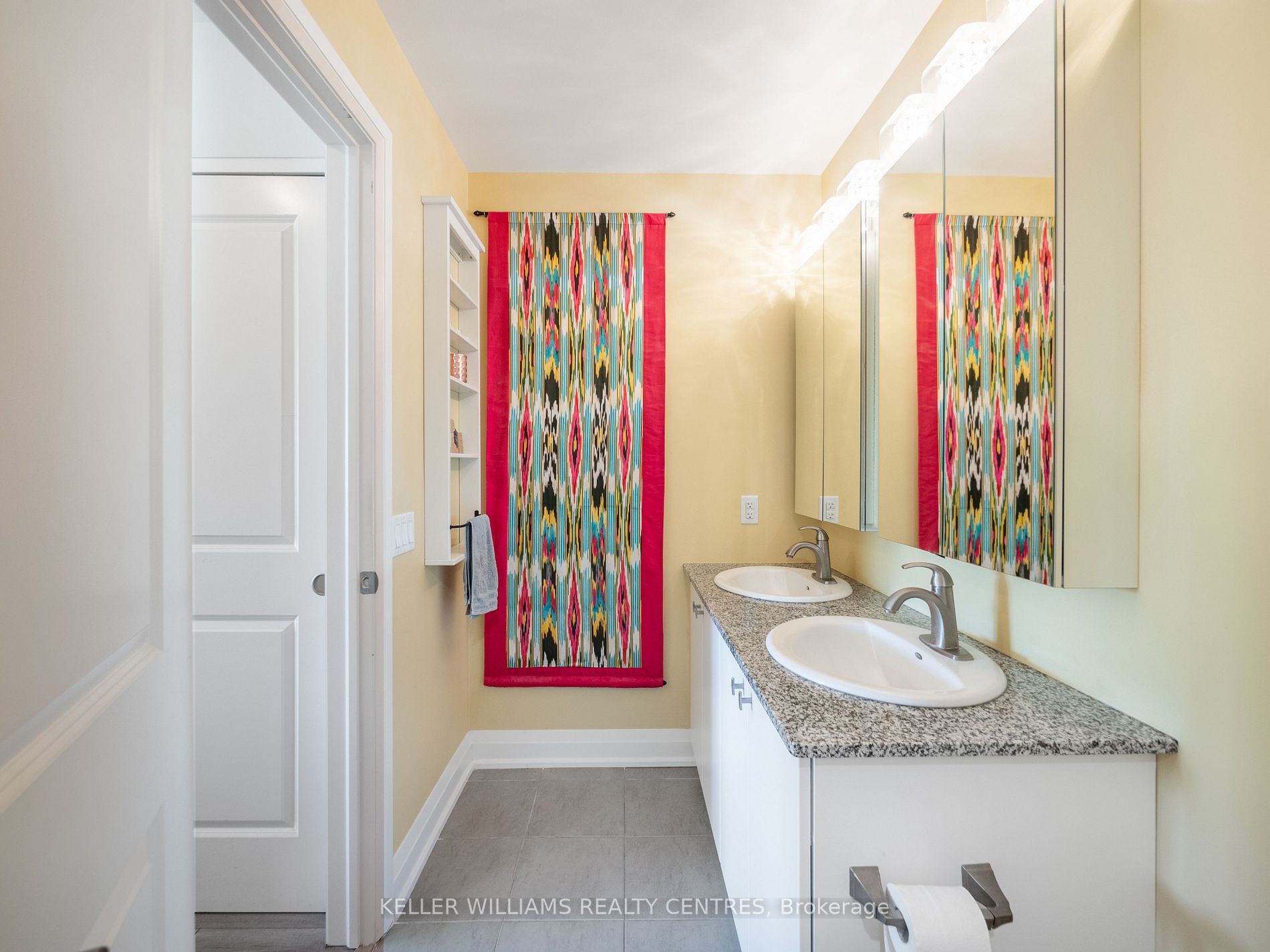 43 Dale Dr, #206