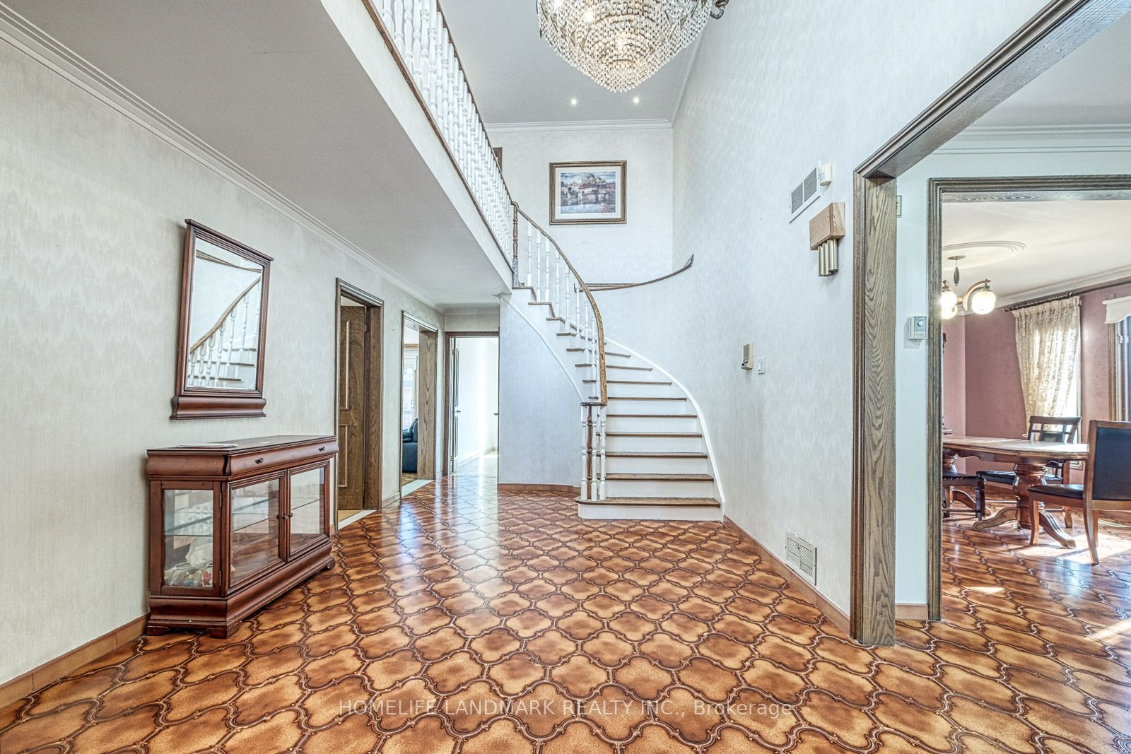 157 Jeanne Dr