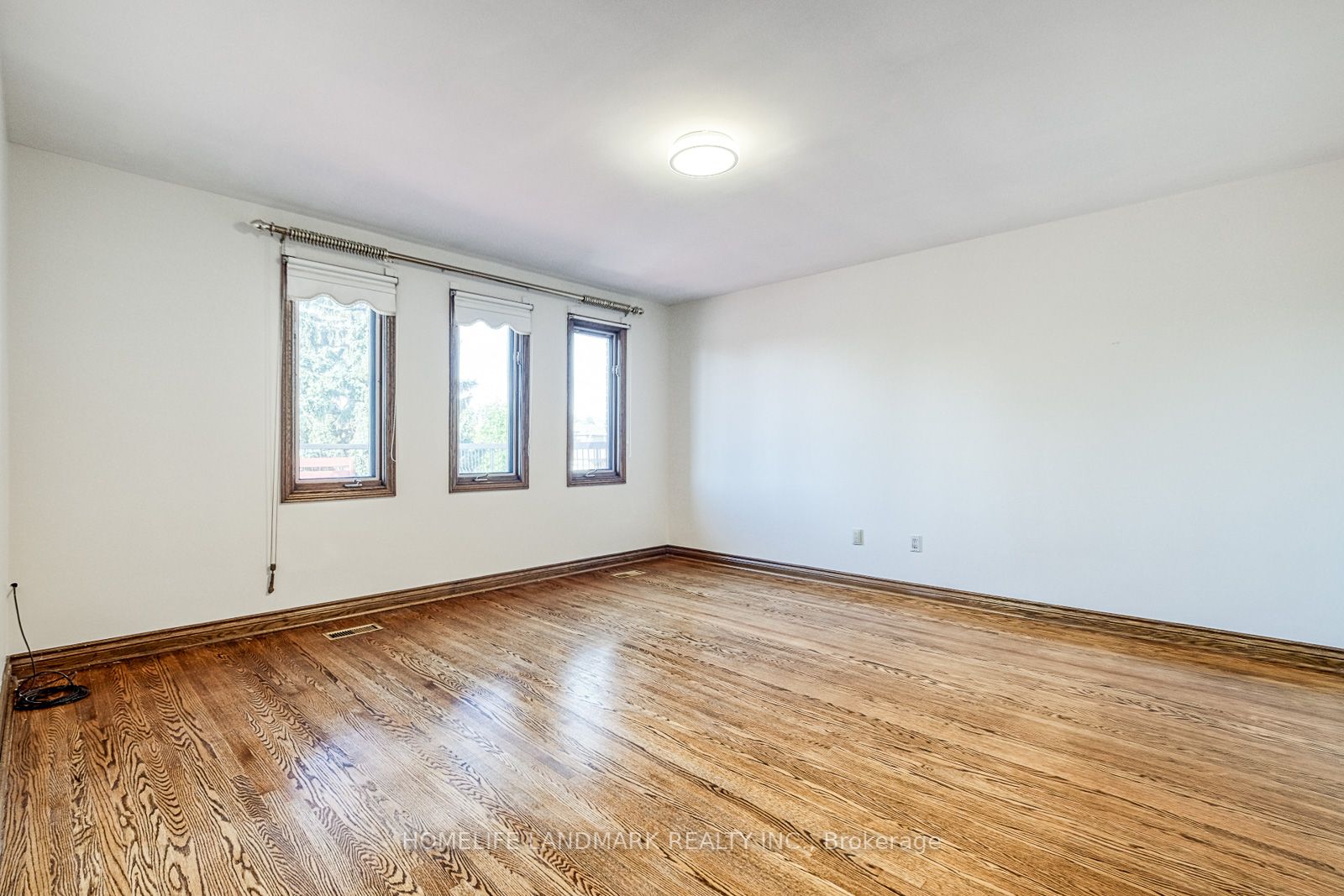 157 Jeanne Dr