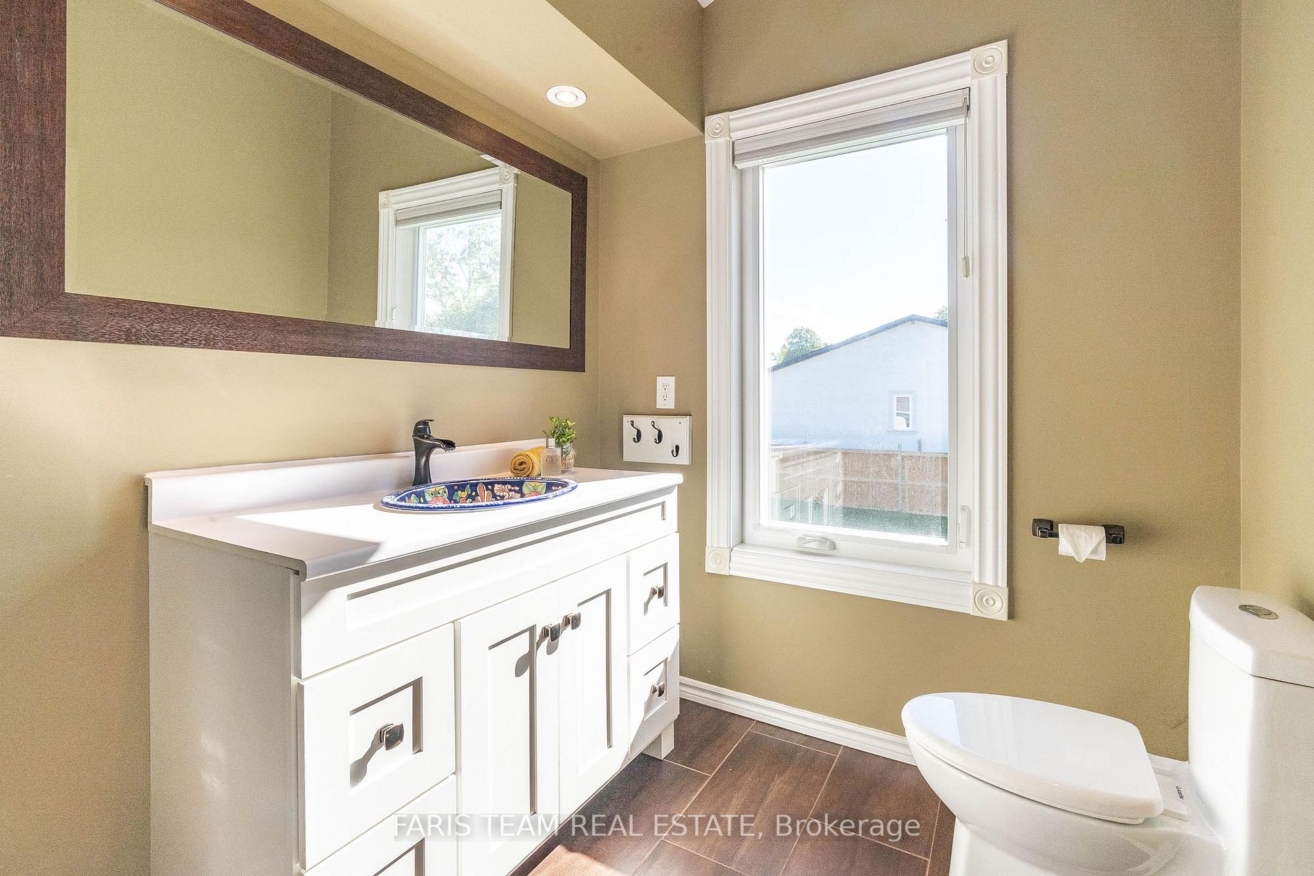 2 Cerswell Dr