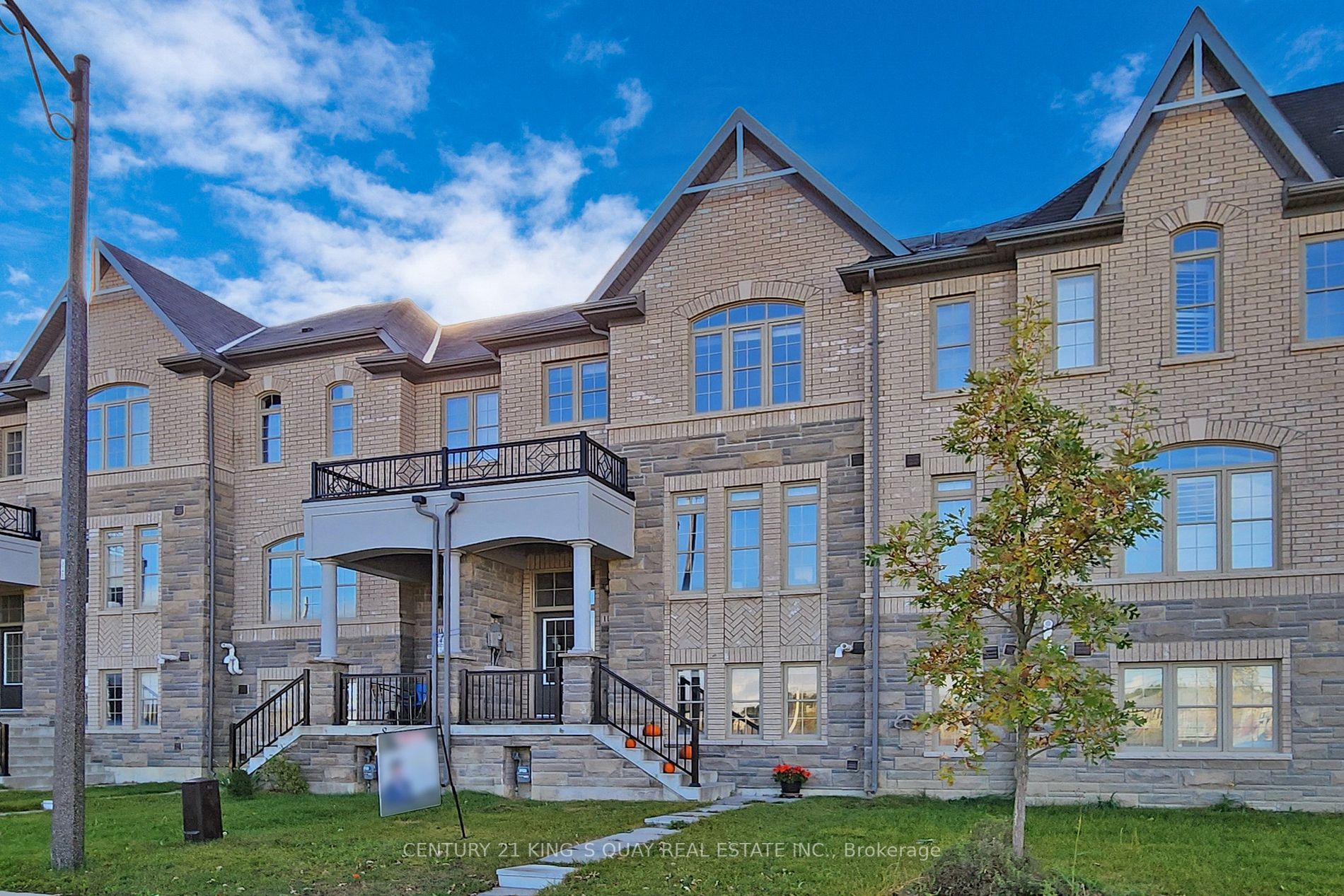111 Beechborough Cres