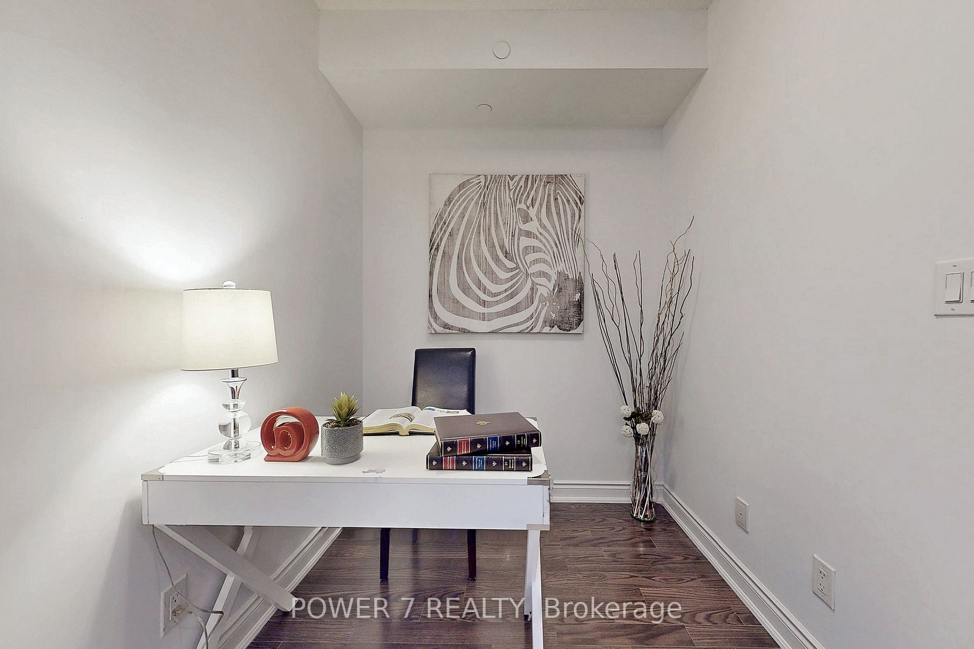 277 South Park Rd, #801