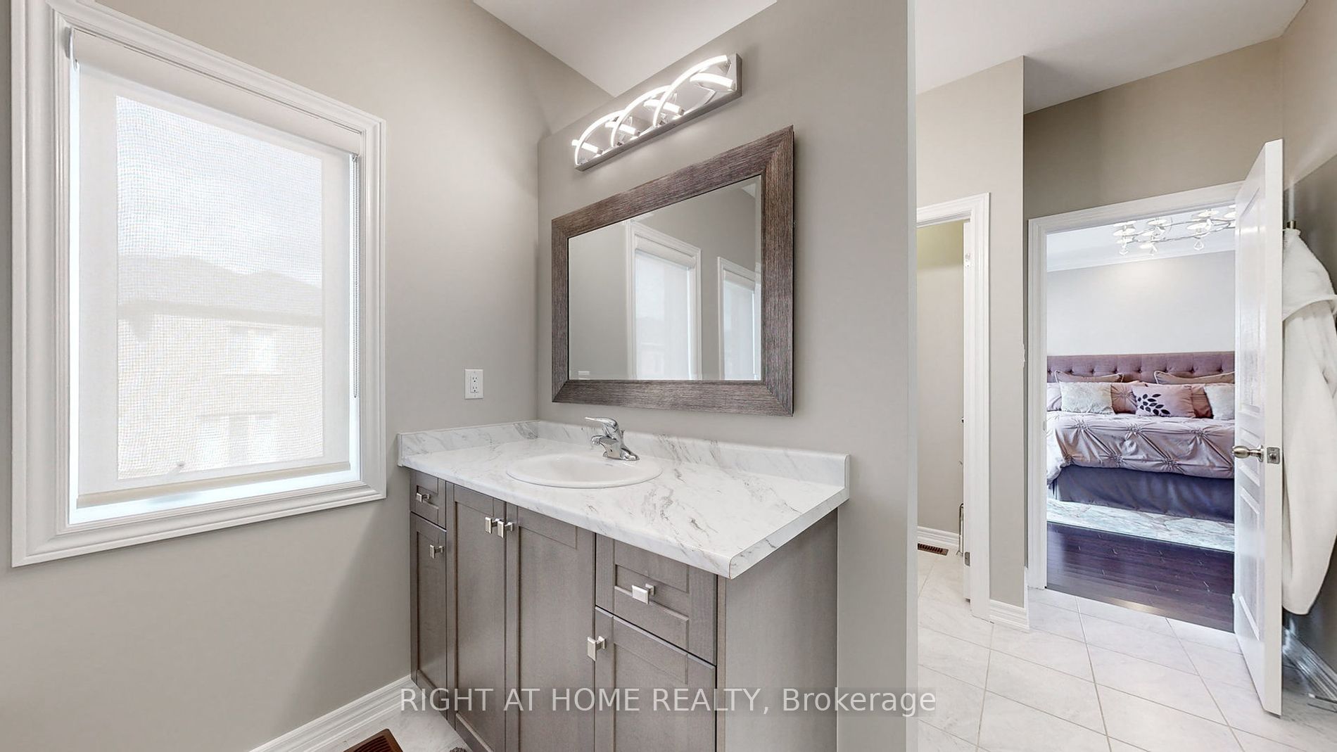 2 Elderslie Cres