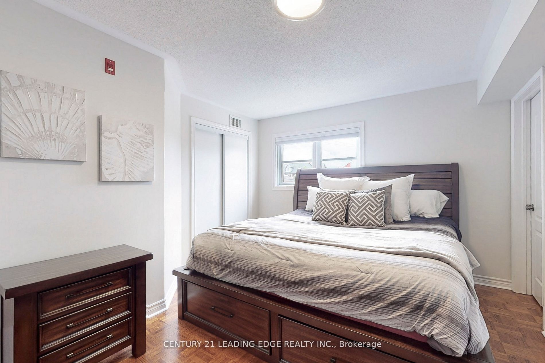 9944 Keele St, #108