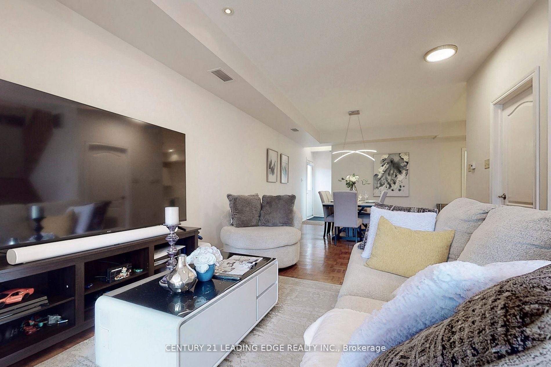 9944 Keele St, #108