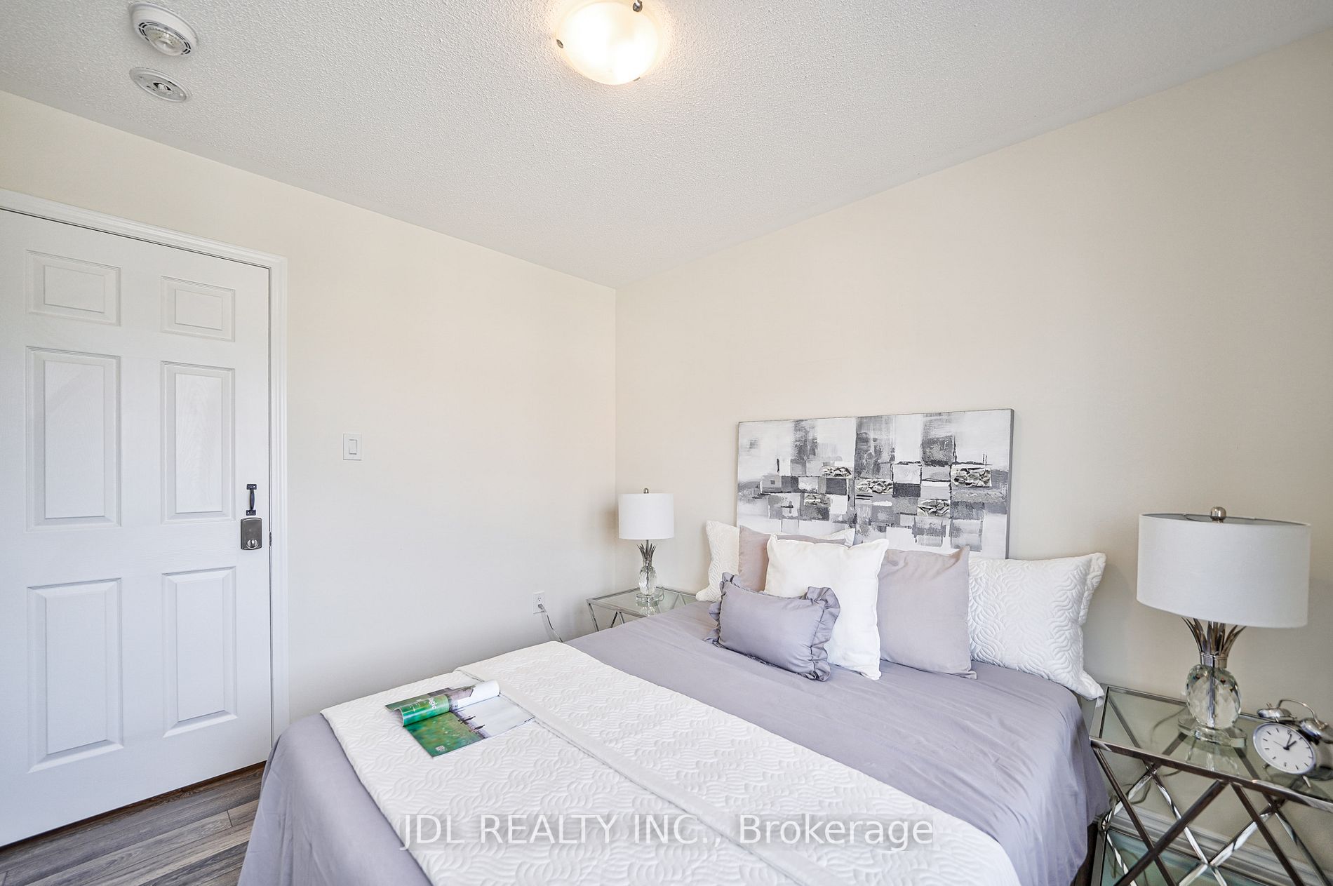 57 Frederick Wilson Ave, #12