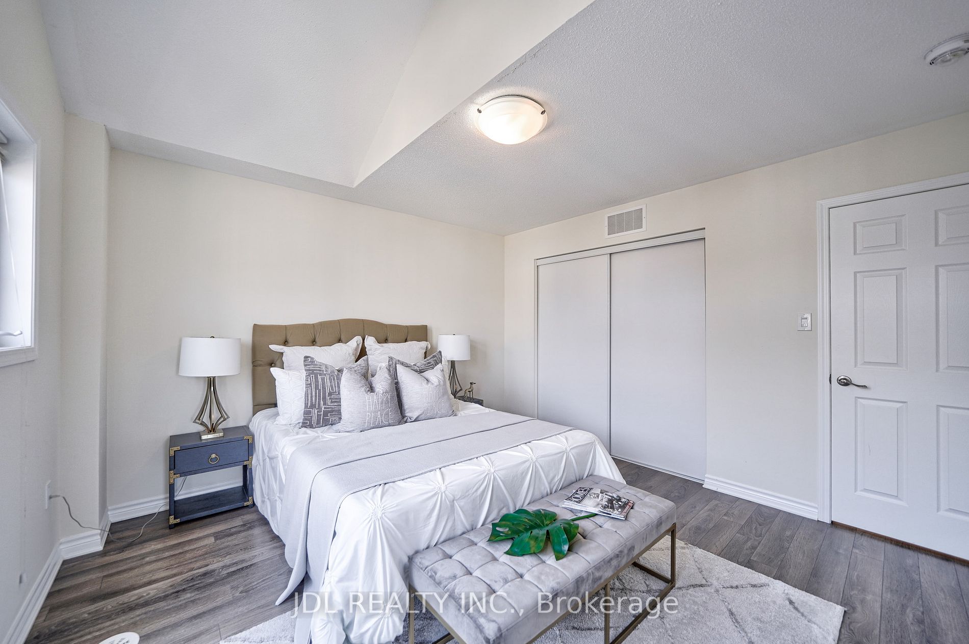 57 Frederick Wilson Ave, #12