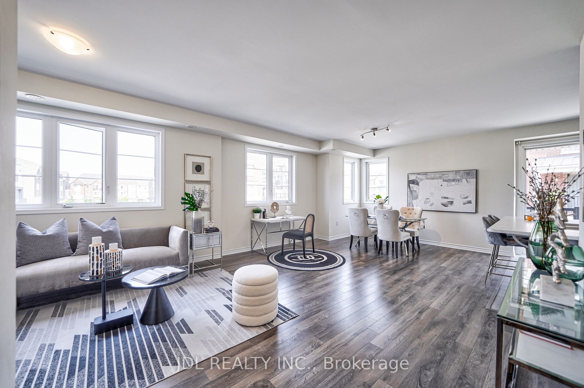 57 Frederick Wilson Ave, #12
