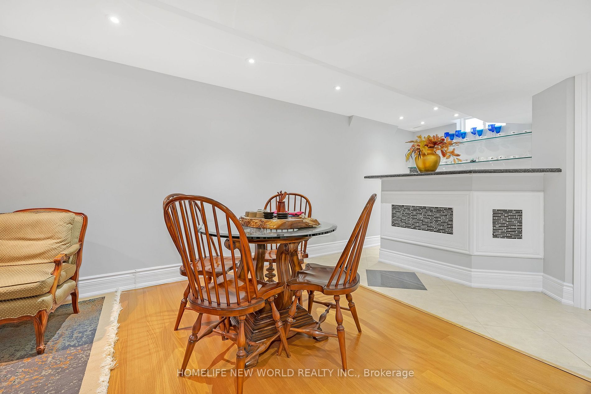 238 Summeridge Dr