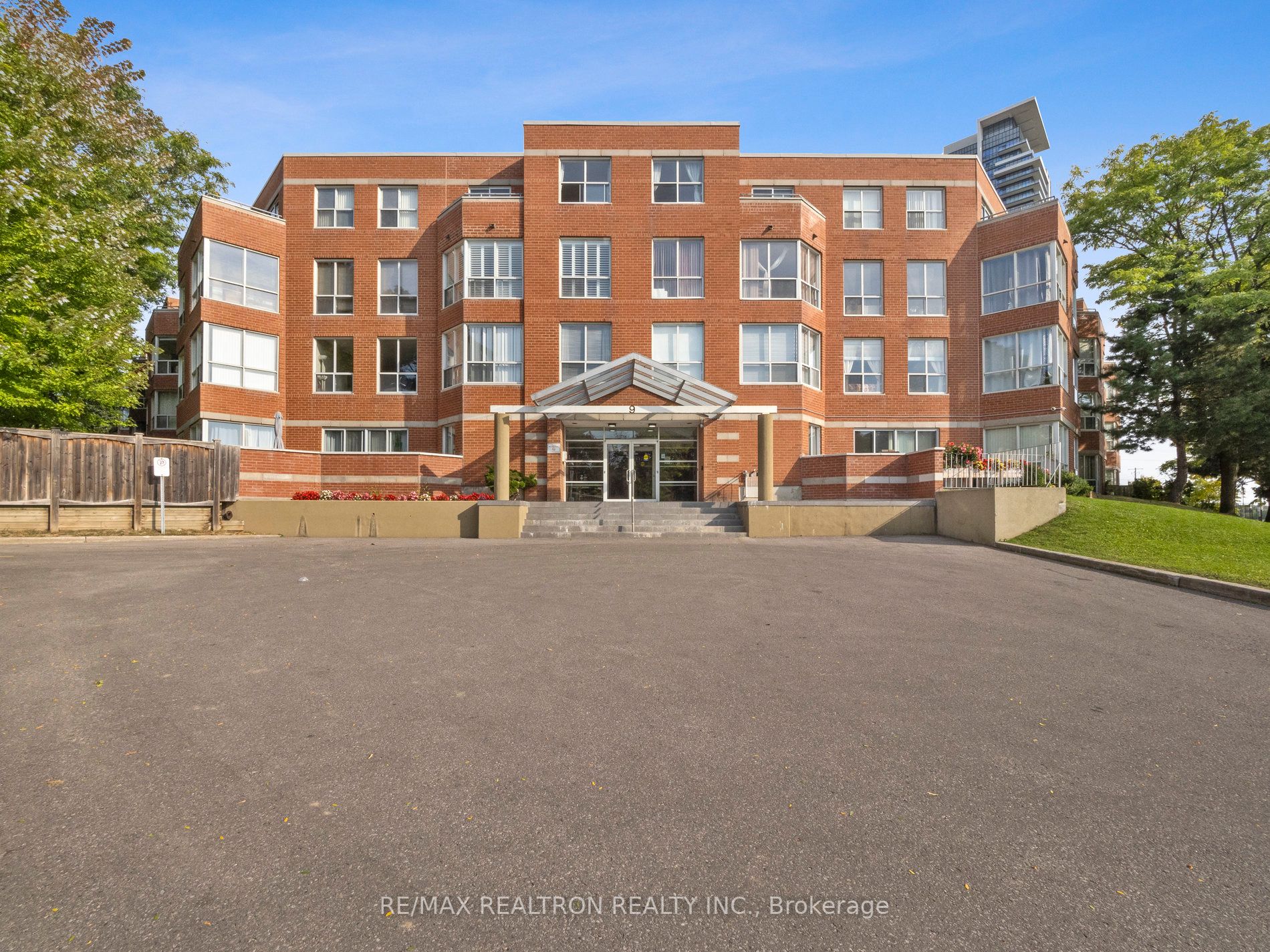 9 Chalmers Rd, #Ph4