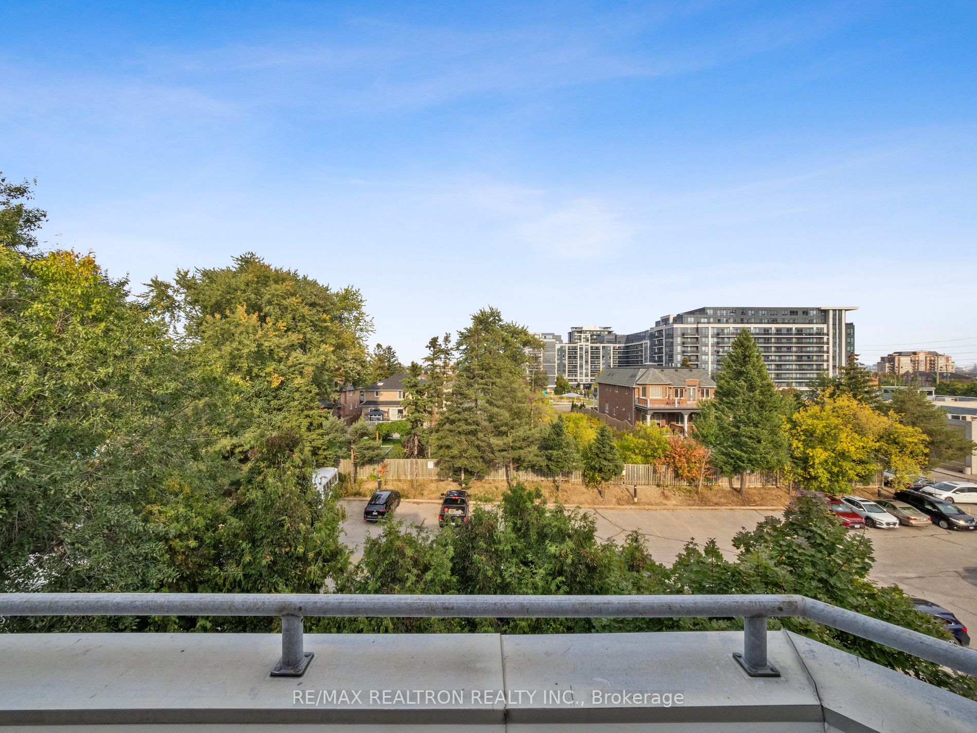9 Chalmers Rd, #Ph4