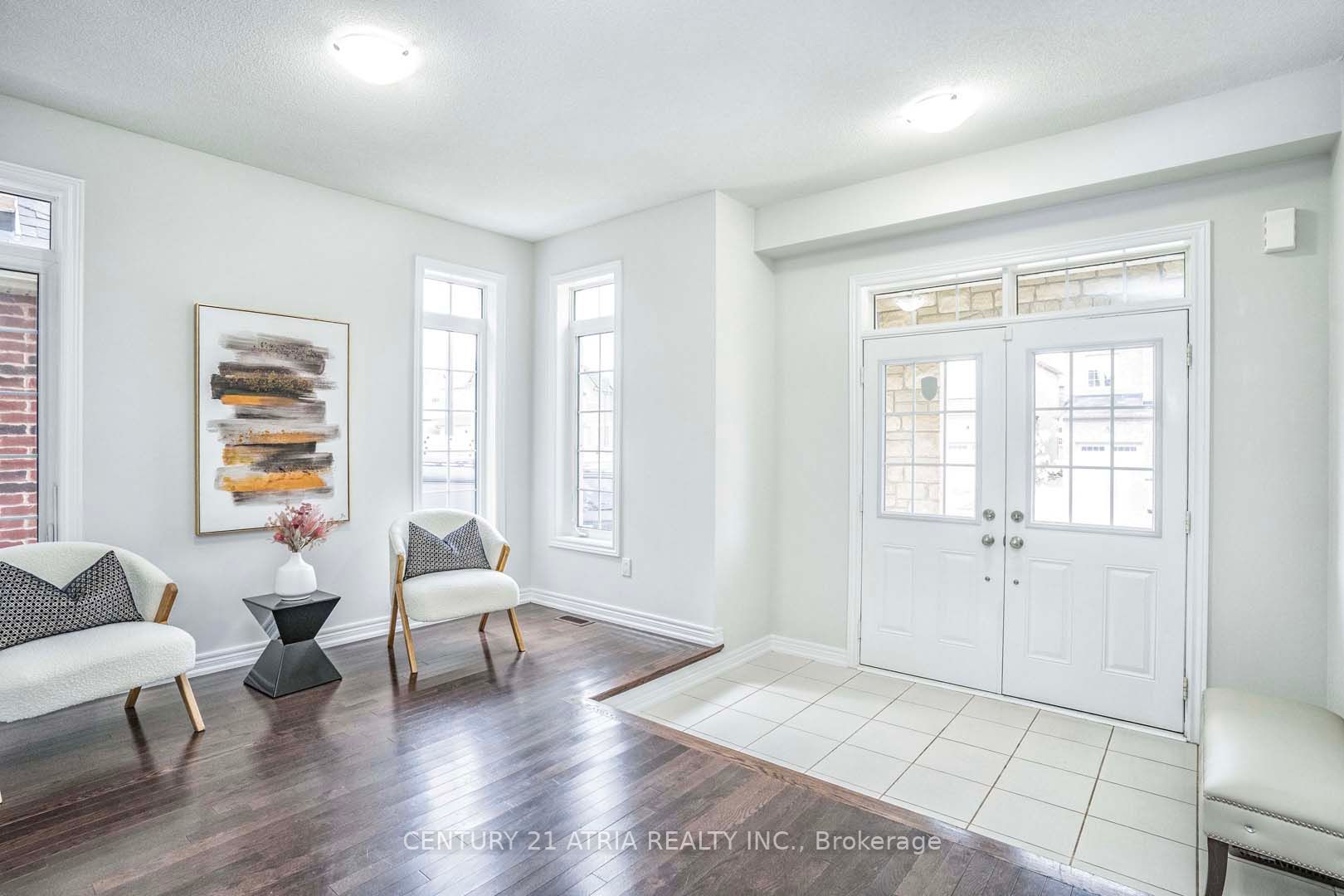 38 Boone Cres