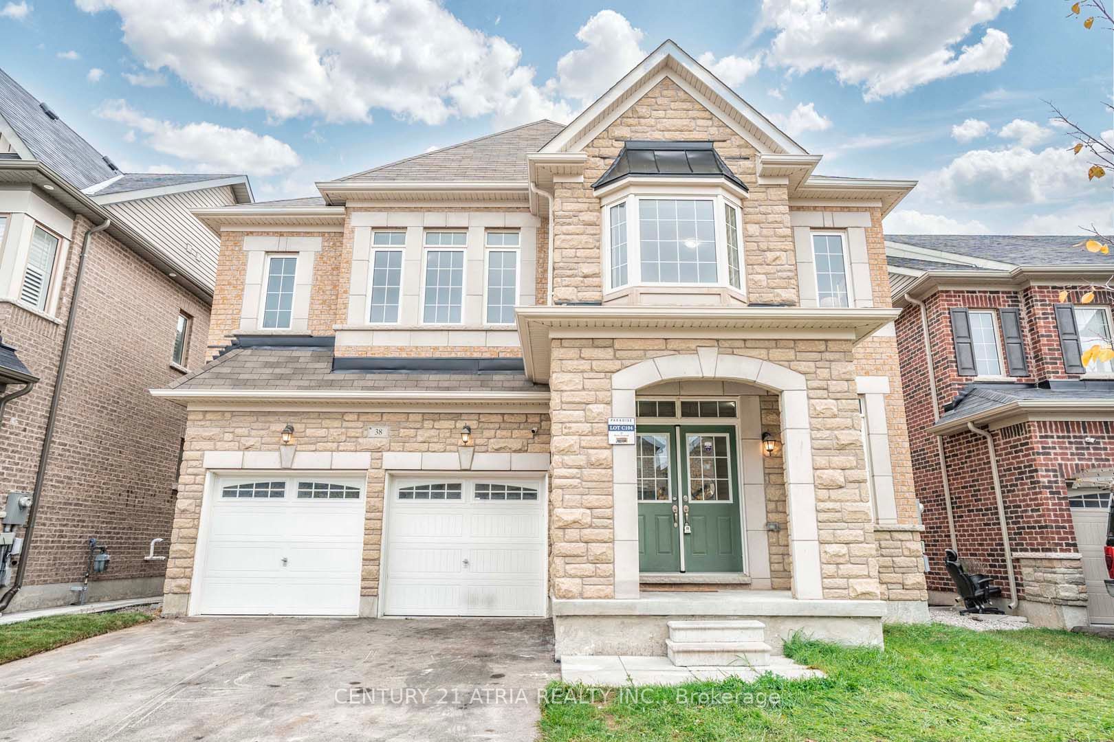 38 Boone Cres