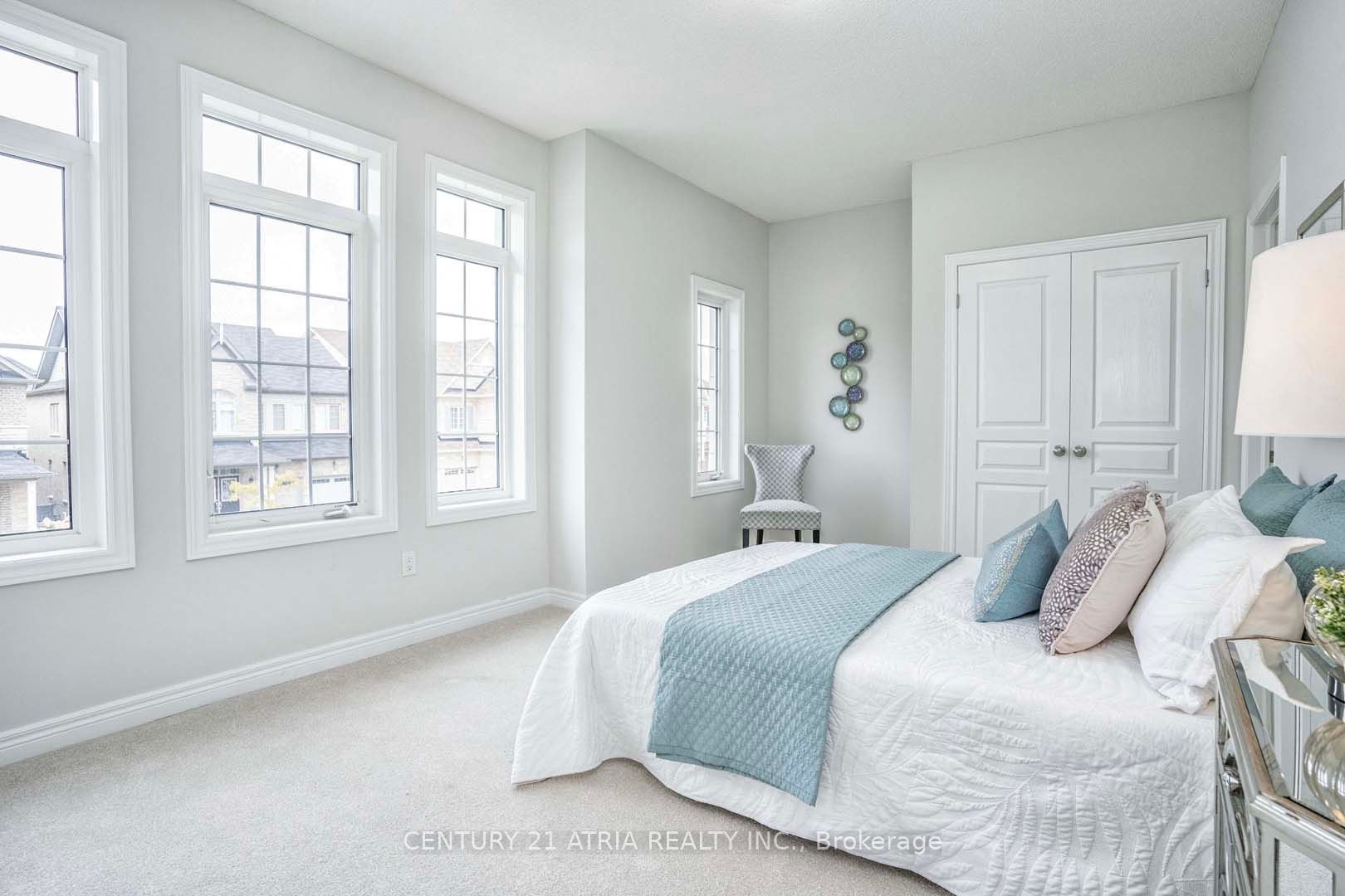 38 Boone Cres