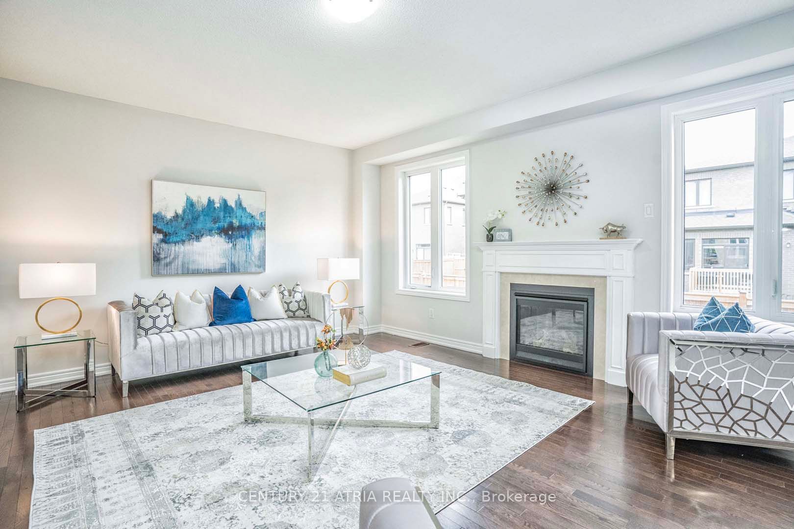 38 Boone Cres