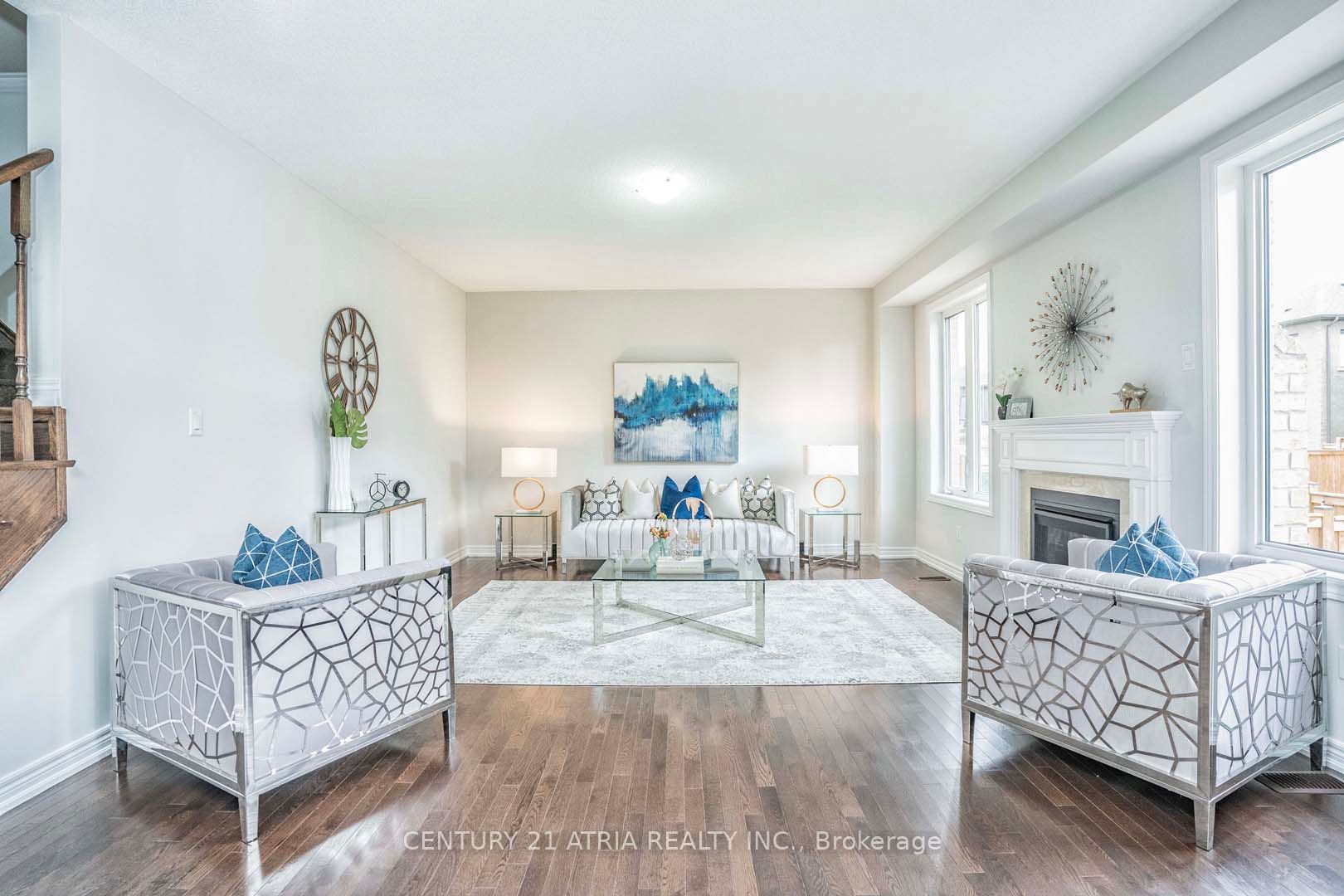 38 Boone Cres