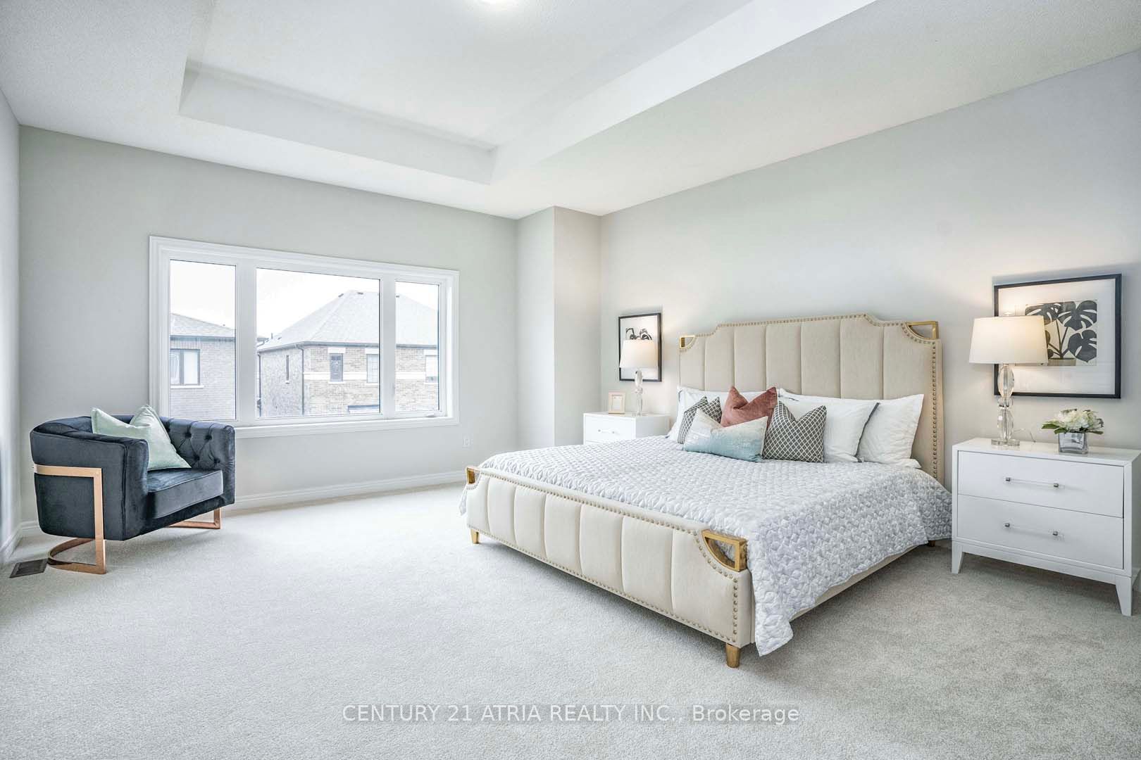 38 Boone Cres