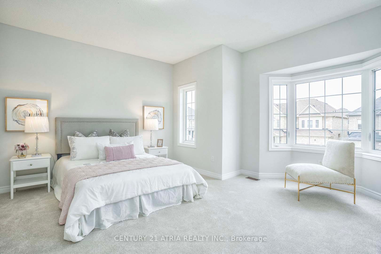 38 Boone Cres