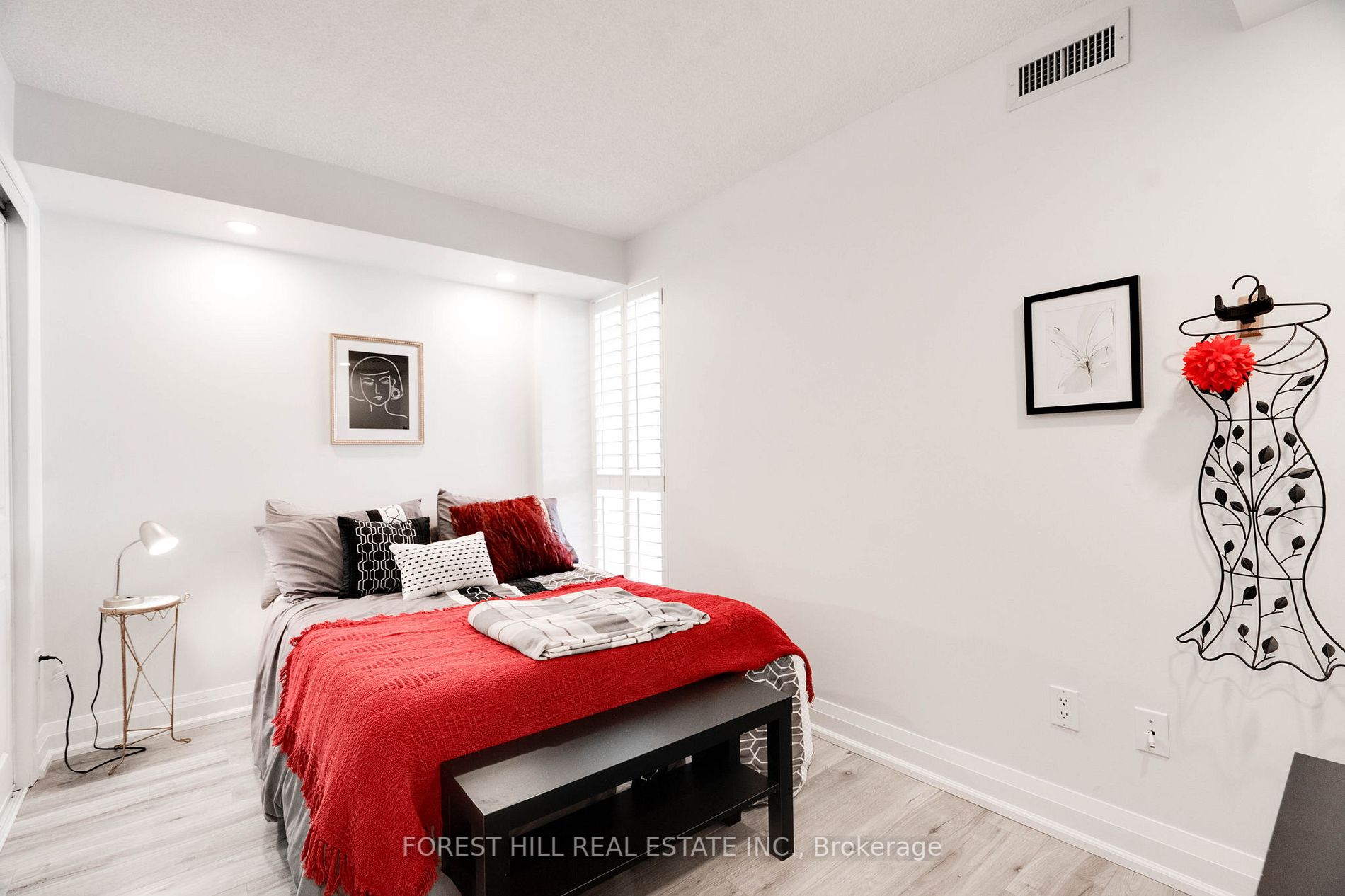 1 Clark Ave, #501