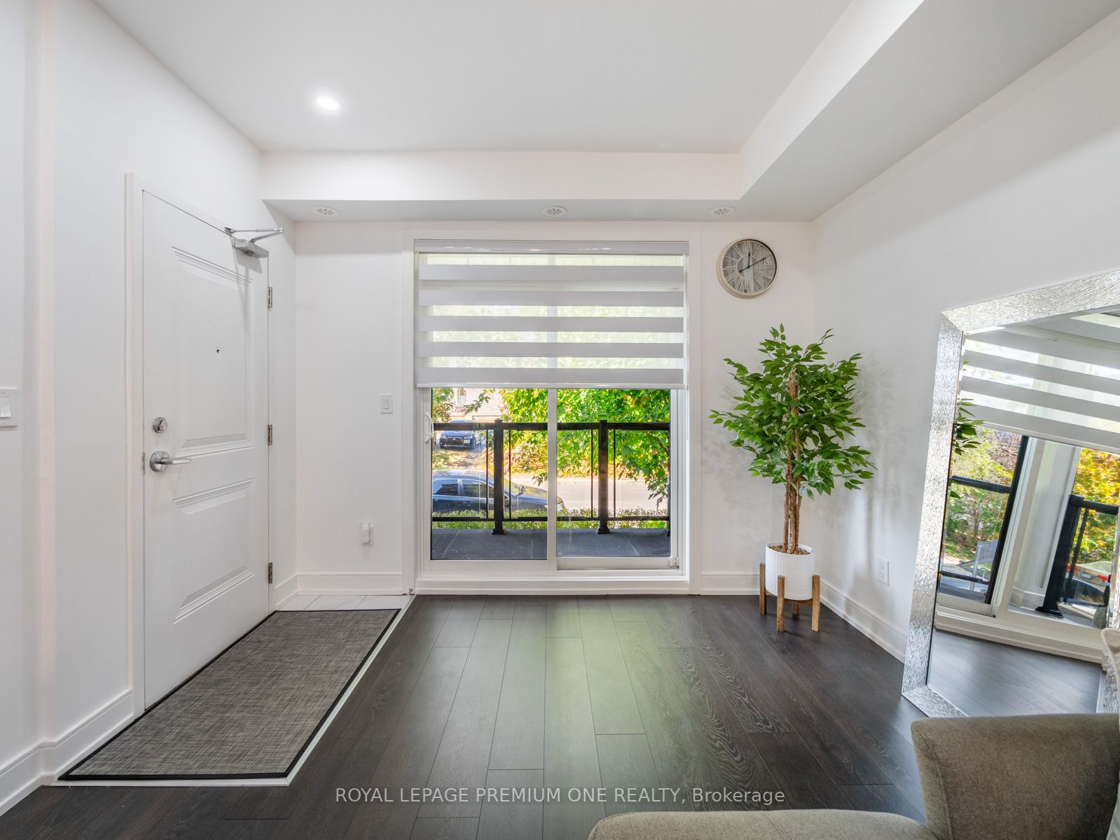 199 Pine Grove Rd, #322