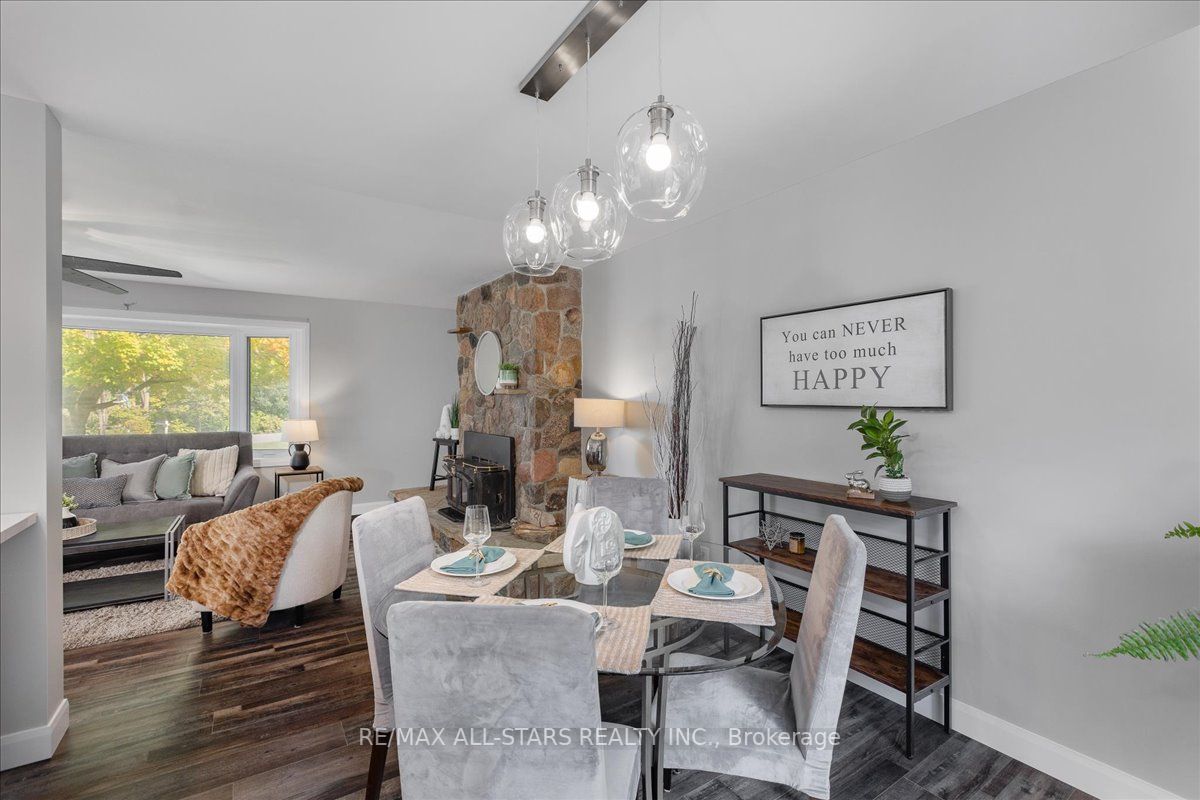 32 Garrett Dr