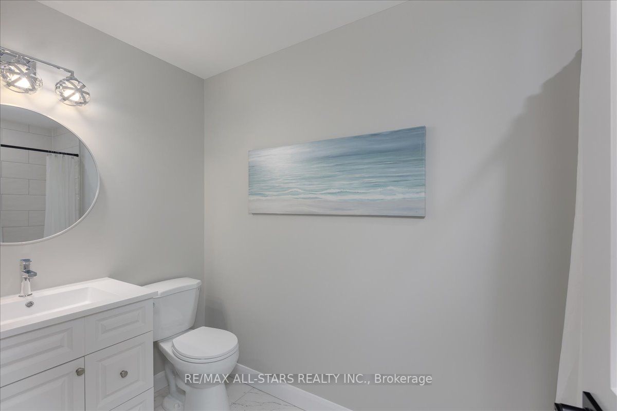 32 Garrett Dr