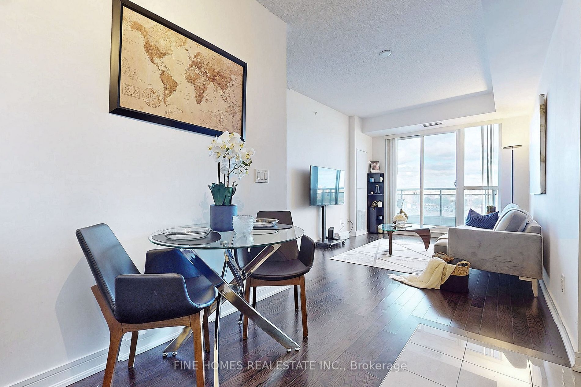 9201 Yonge St, #1001