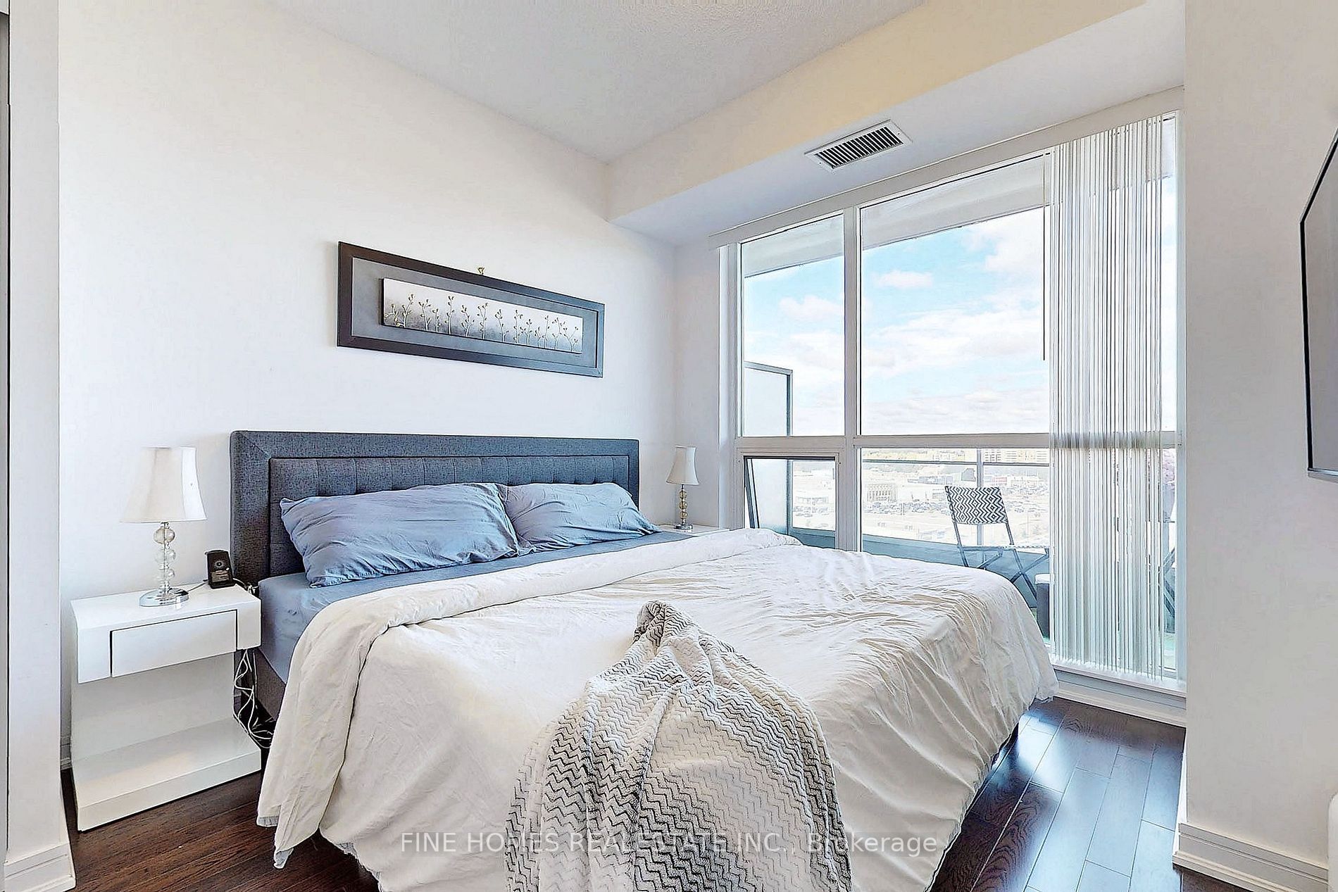 9201 Yonge St, #1001