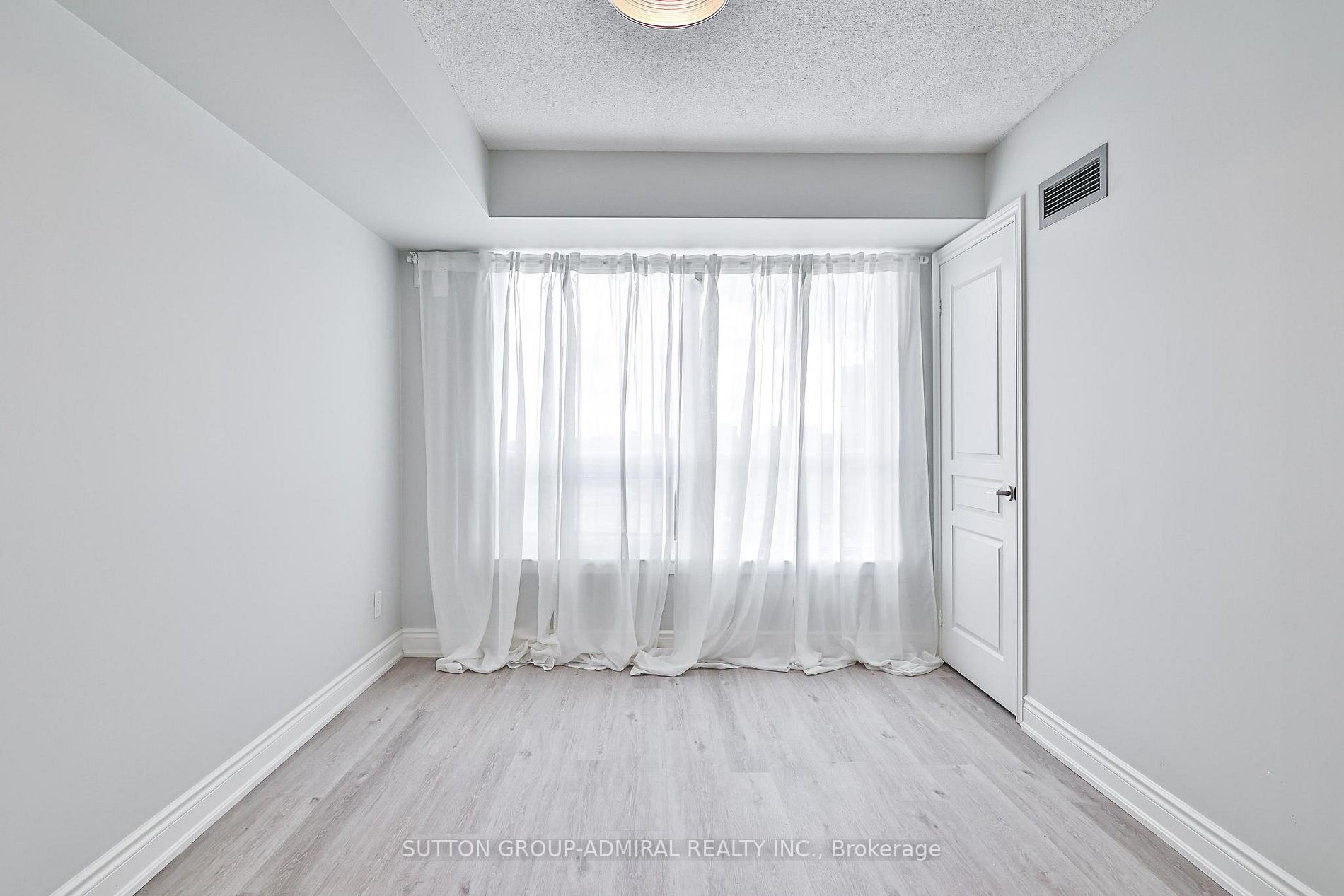 7 North Park Rd, #801