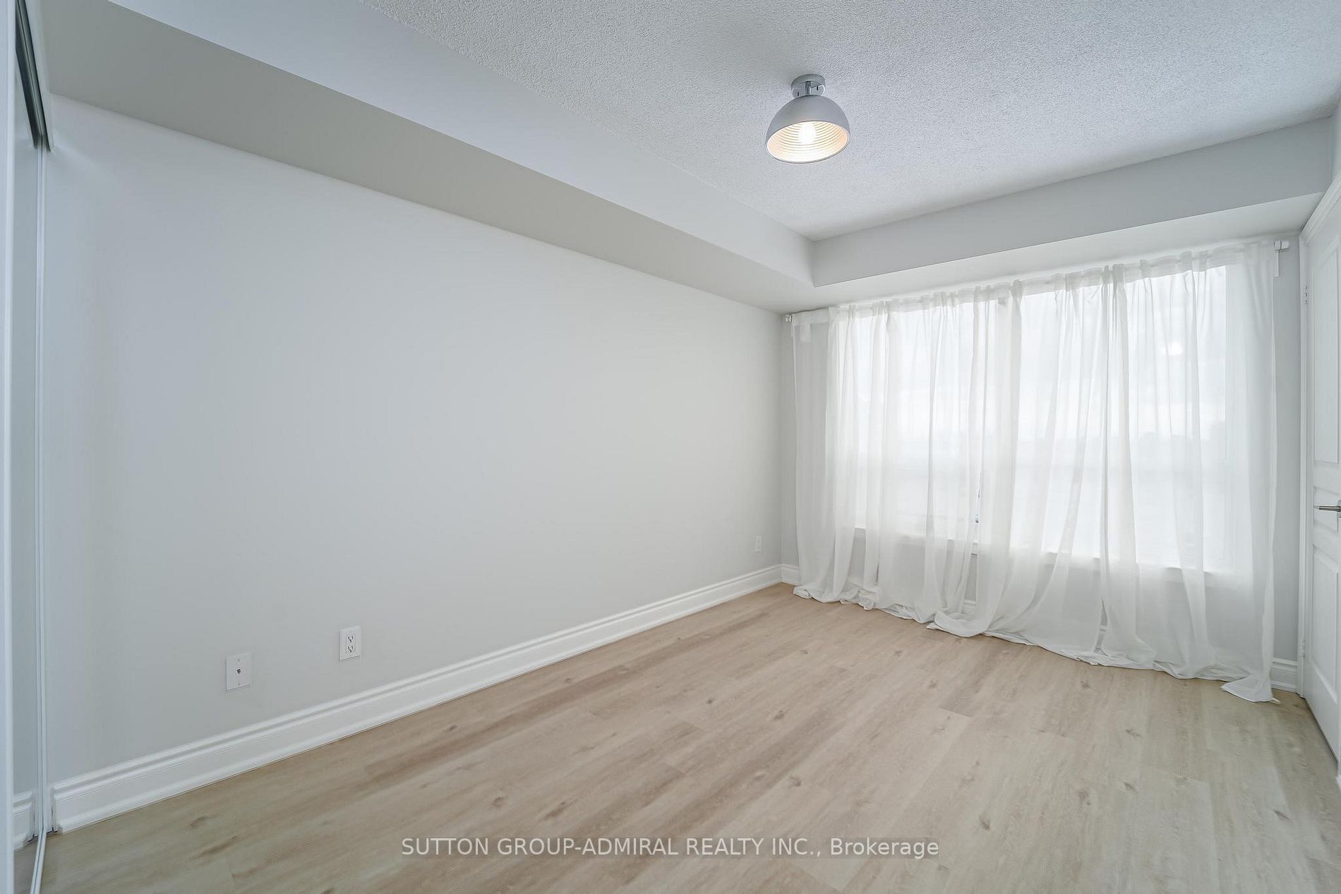 7 North Park Rd, #801