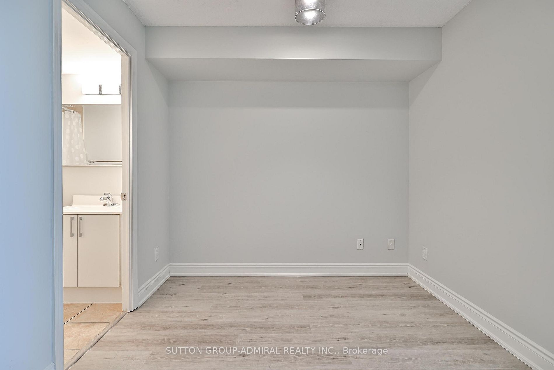 7 North Park Rd, #801