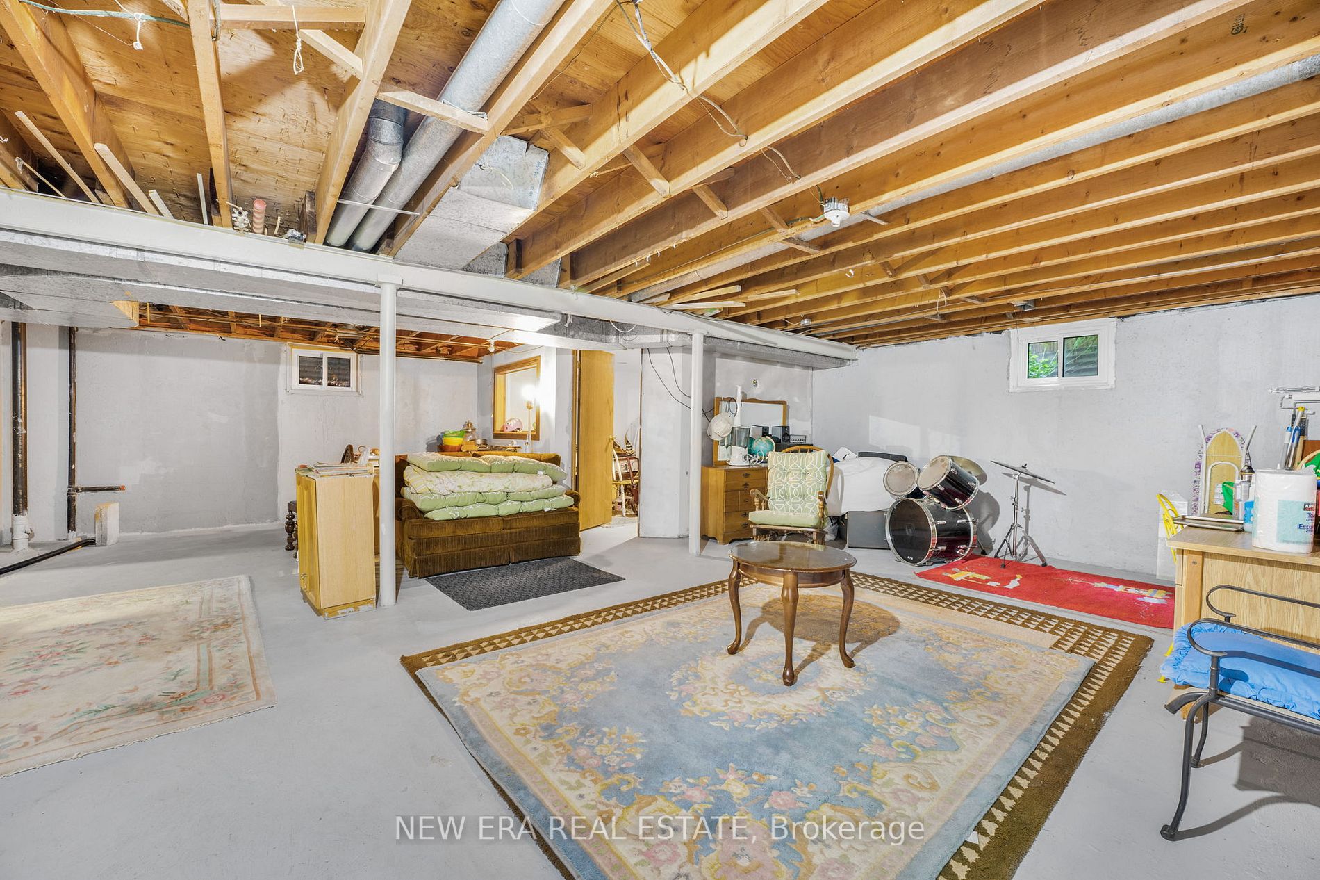 88 Kirk Dr