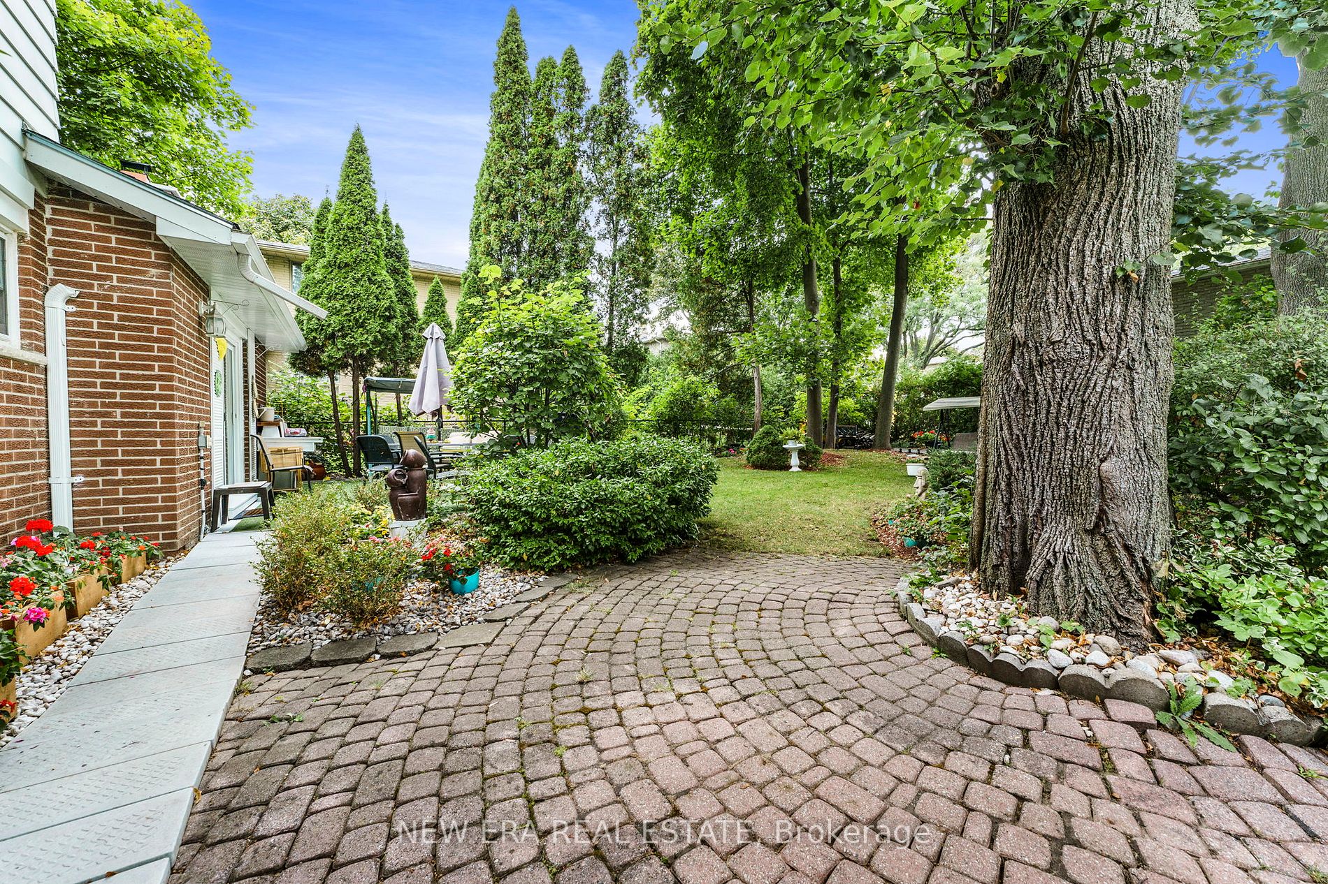 88 Kirk Dr