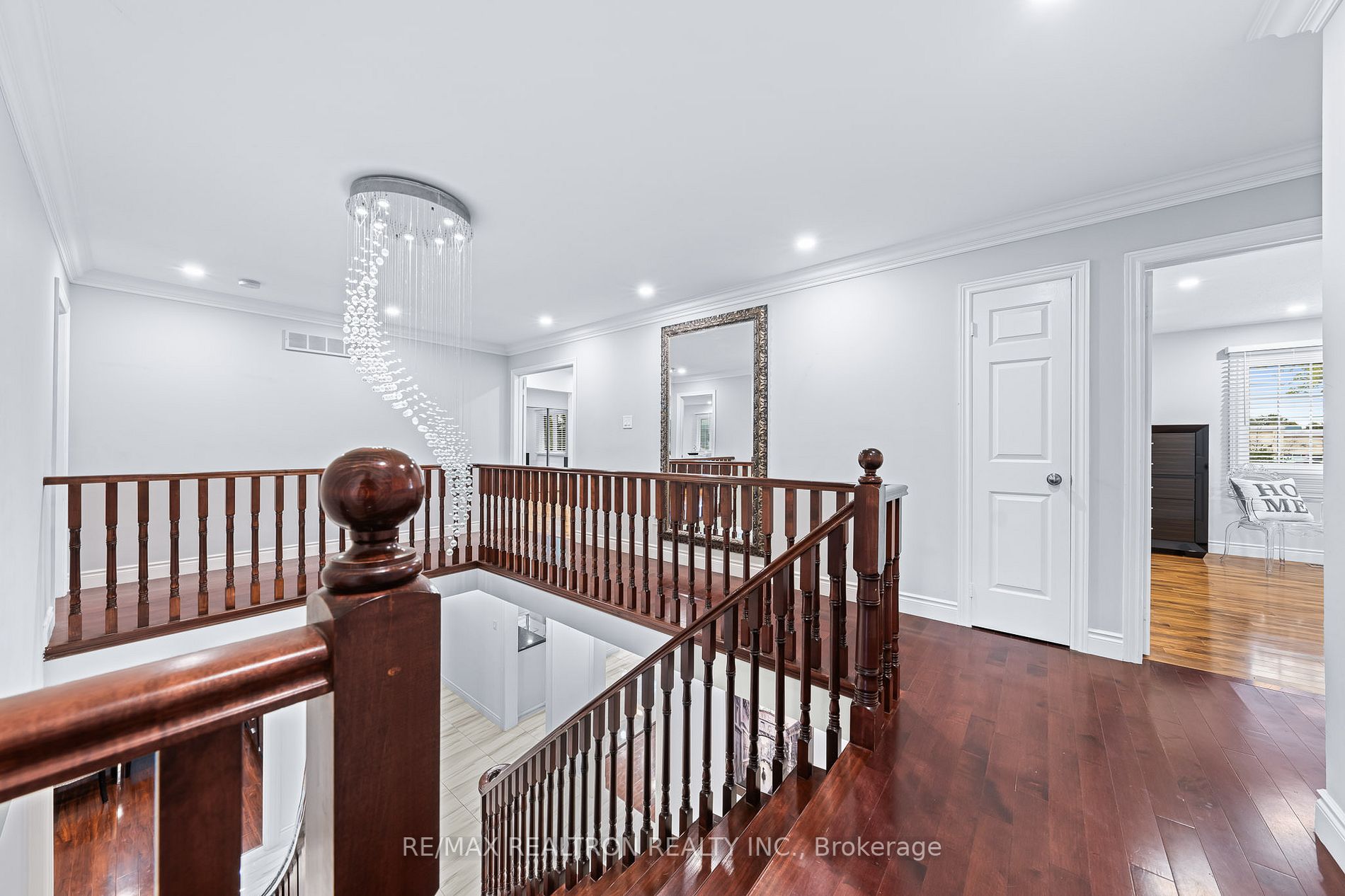 31 Westbourne Crt